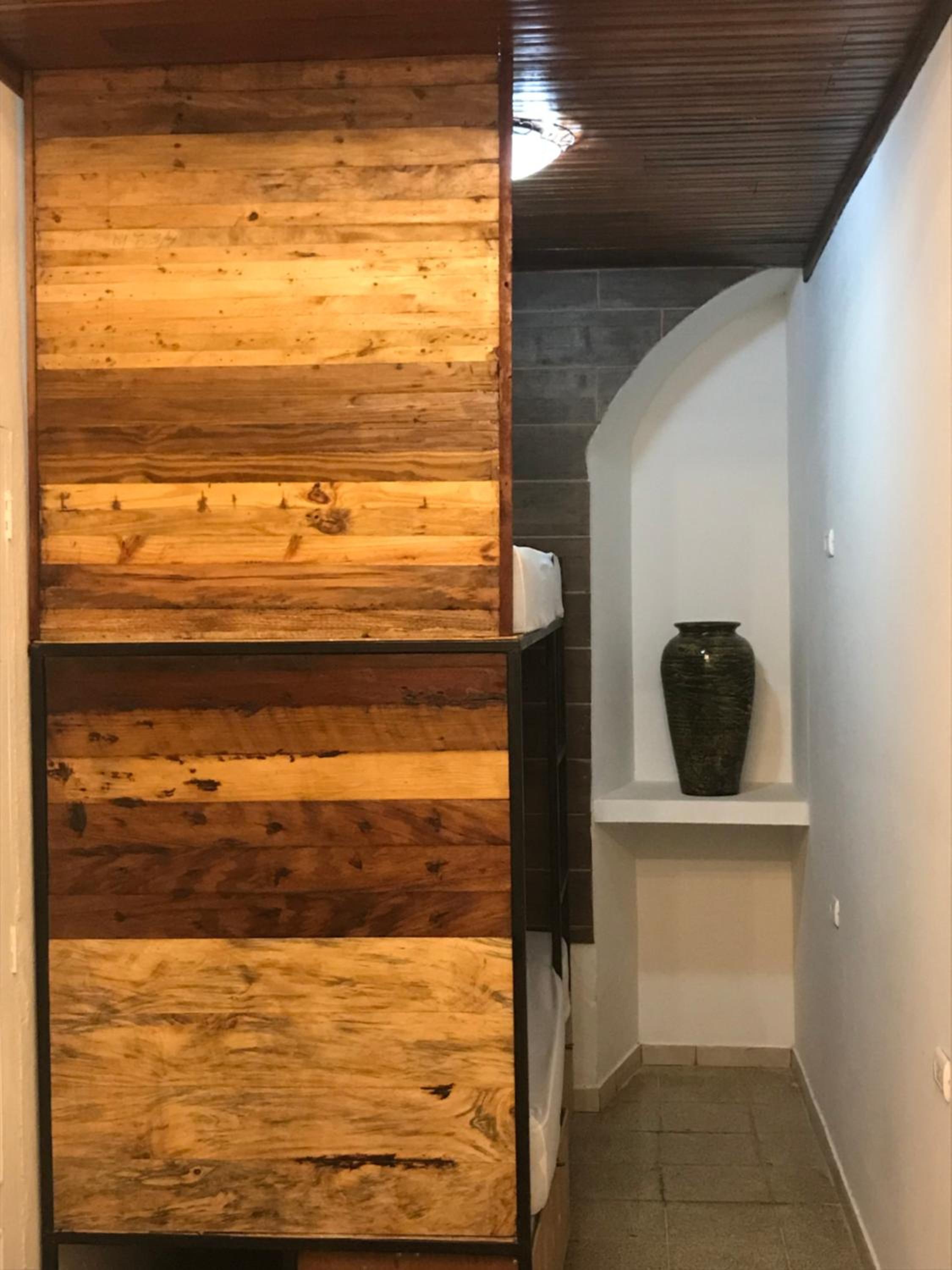 Studio - Split Level