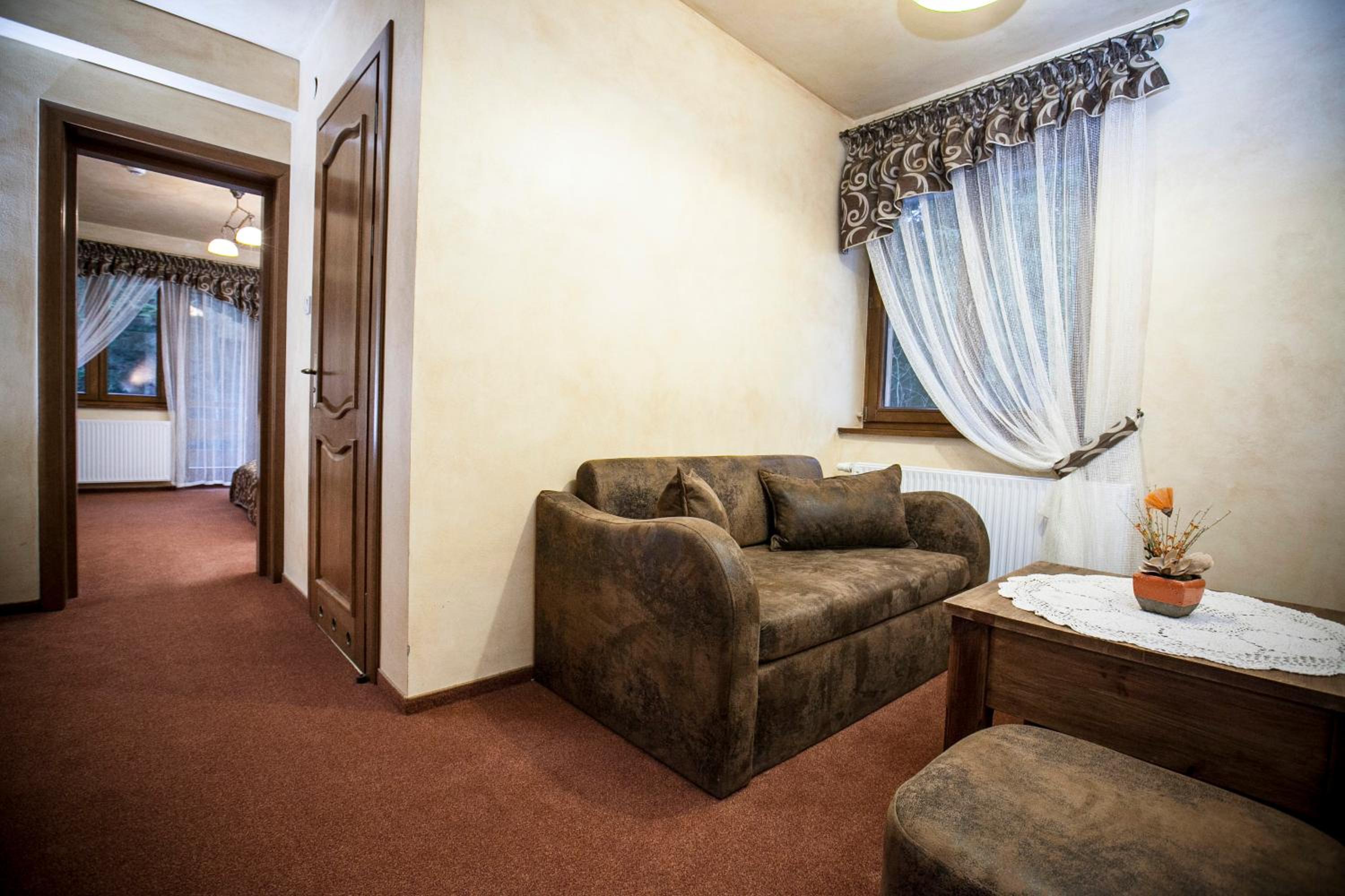 Triple Room - Photo 2