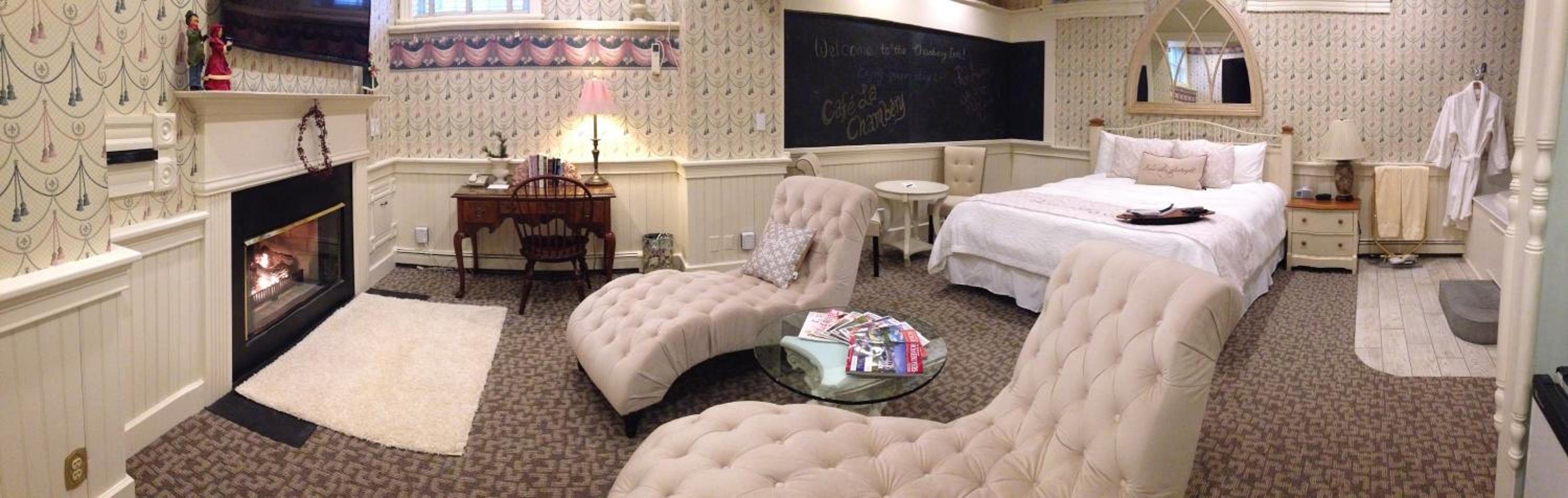 King Suite with Spa Bath photo 1