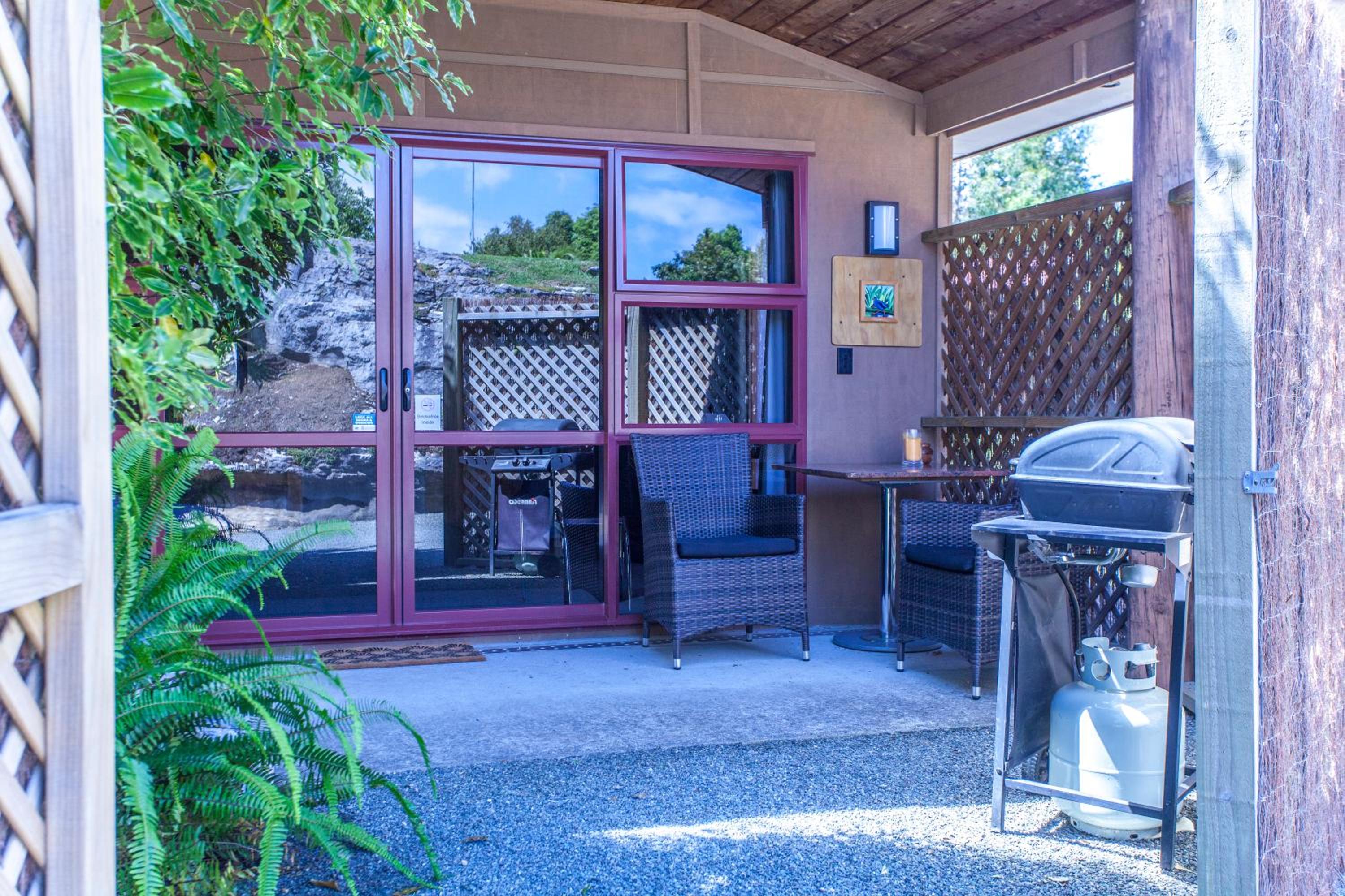 Chalet 1 - Pukeko, Accessibility Friendly photo 2
