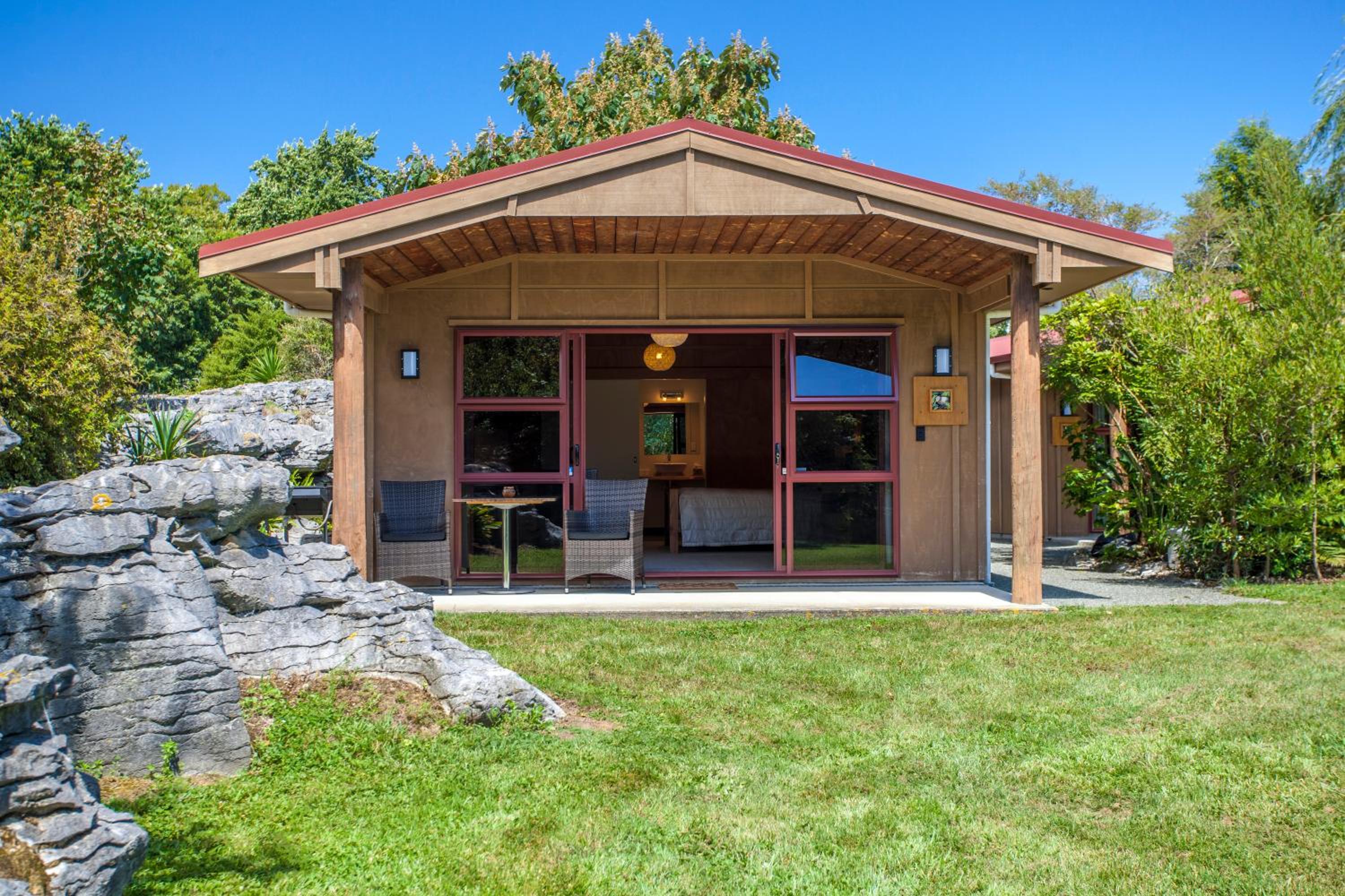 Chalet 3 - Kiwi photo 2