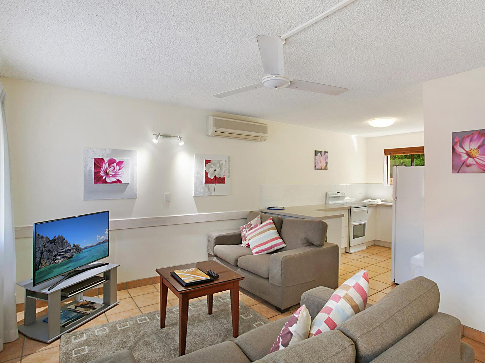 Standard One-Bedroom Apartment photo 1
