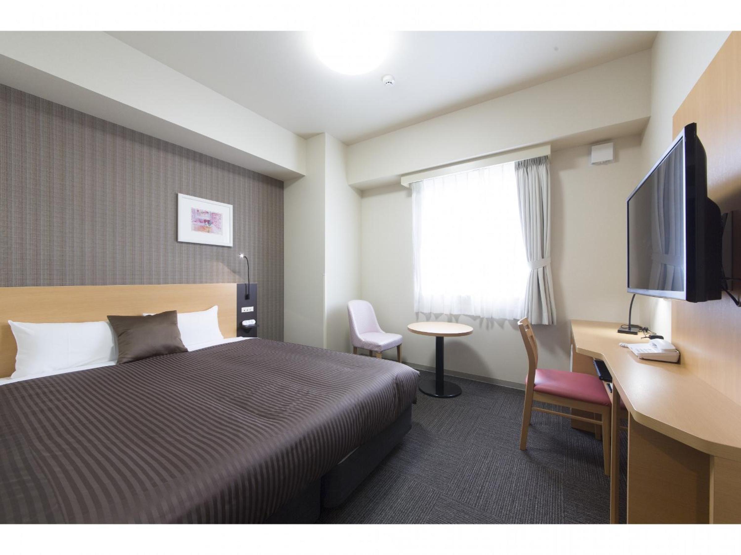 Double Room - Non-Smoking  - Photo 4