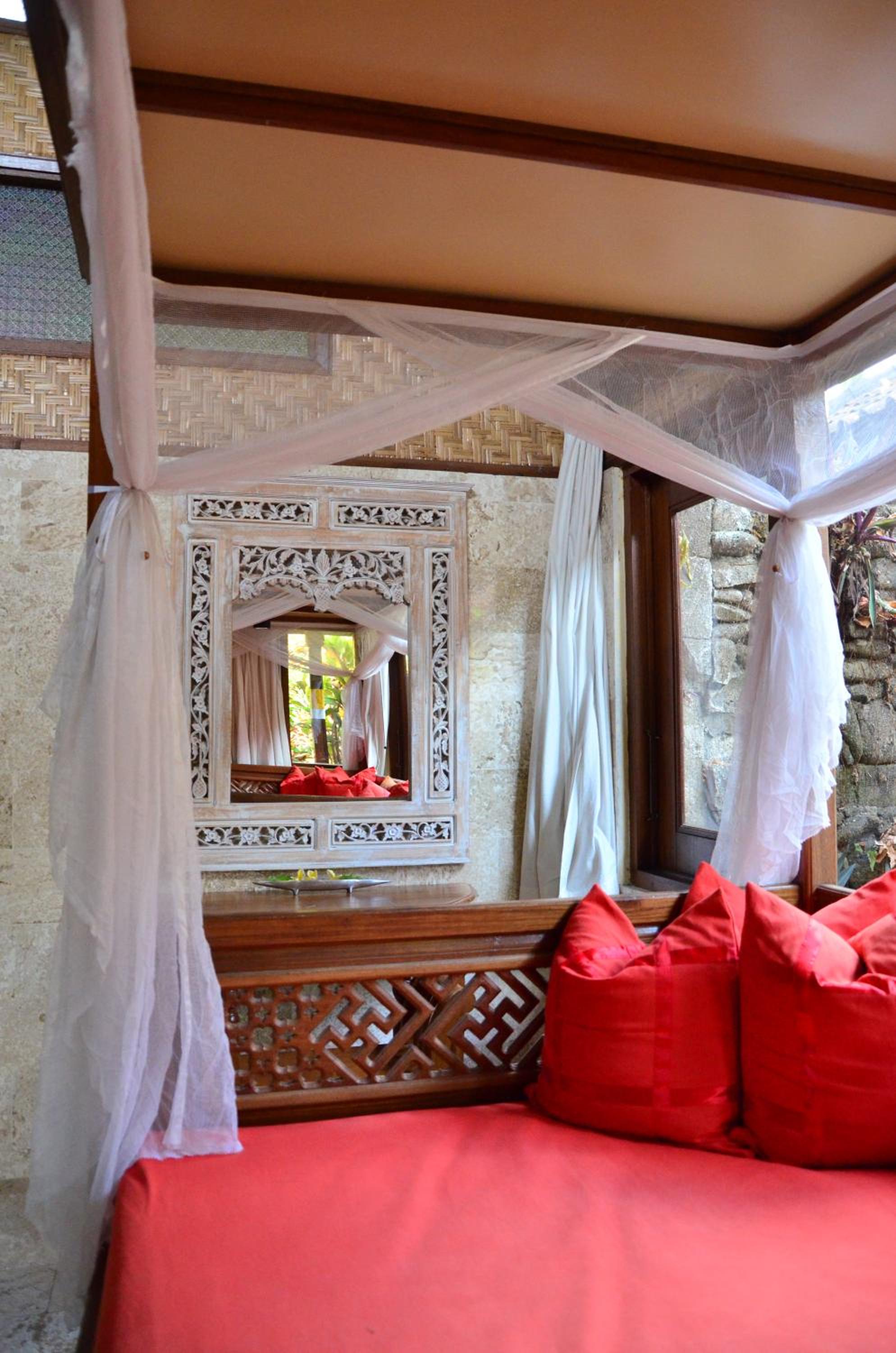 Triple Room with Bathroom - Photo 2
