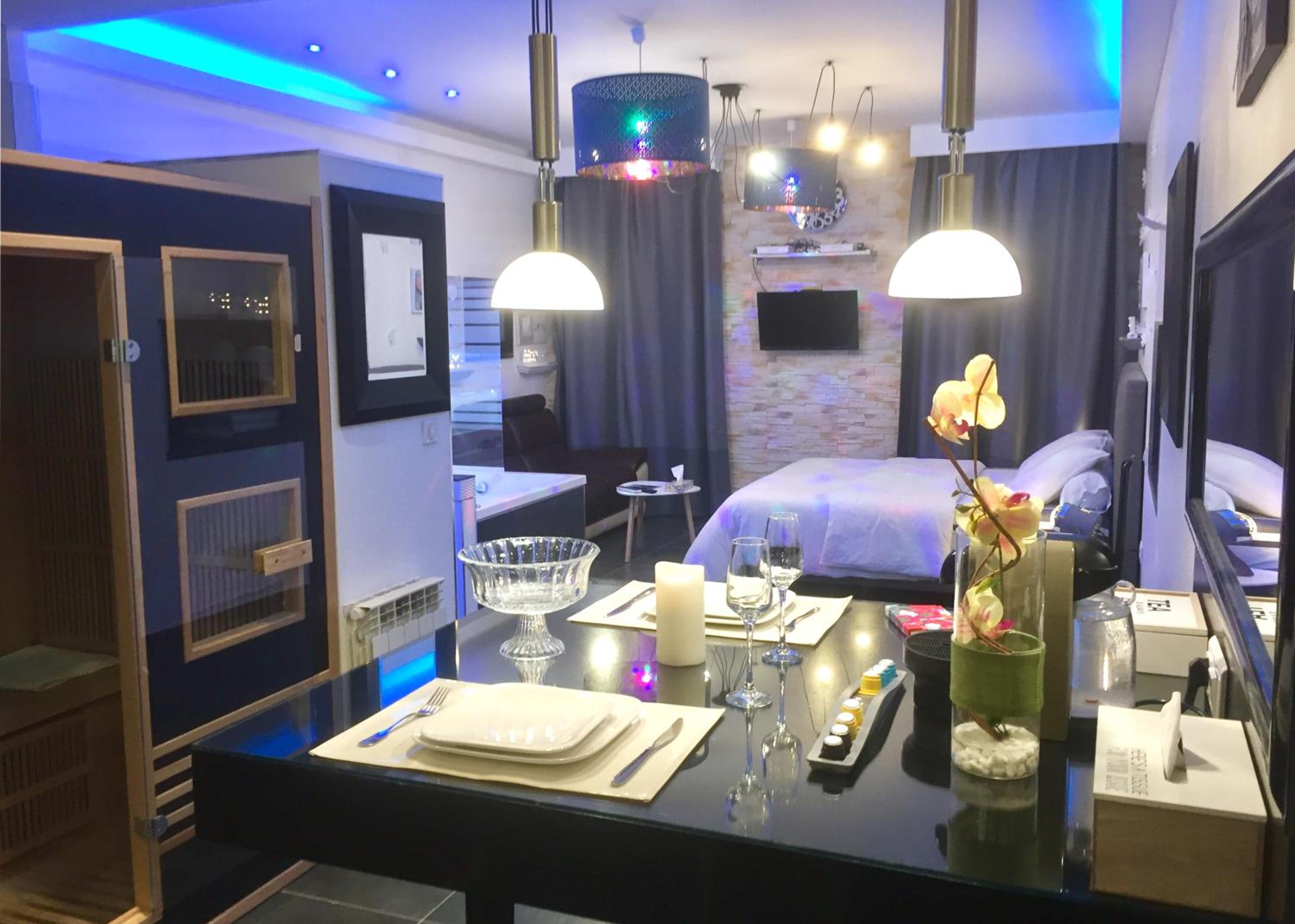 Superior Apartment with jacuzzi - Photo 20