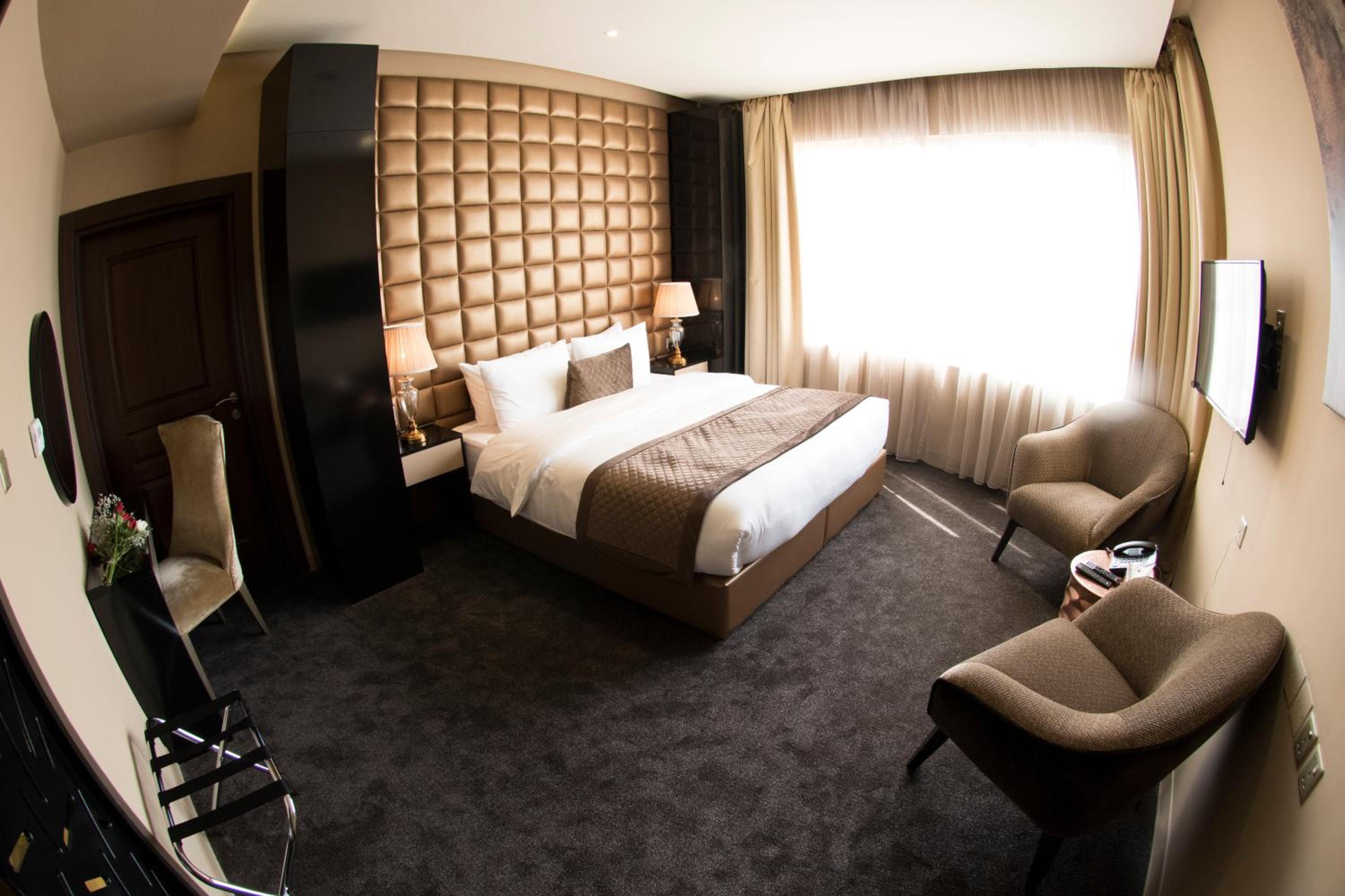 Deluxe Room photo 2