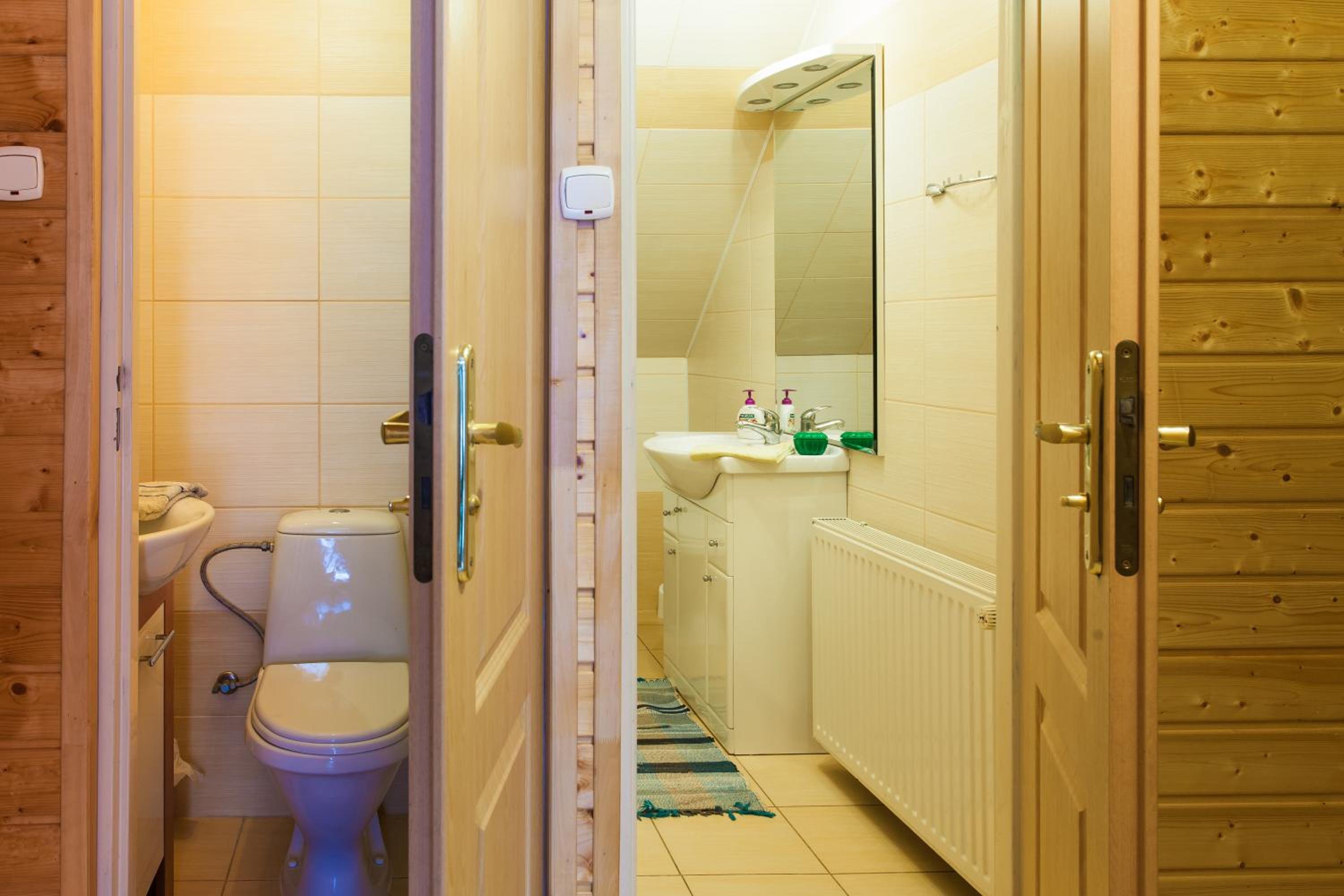 Quadruple Room with Private External Bathroom photo 3