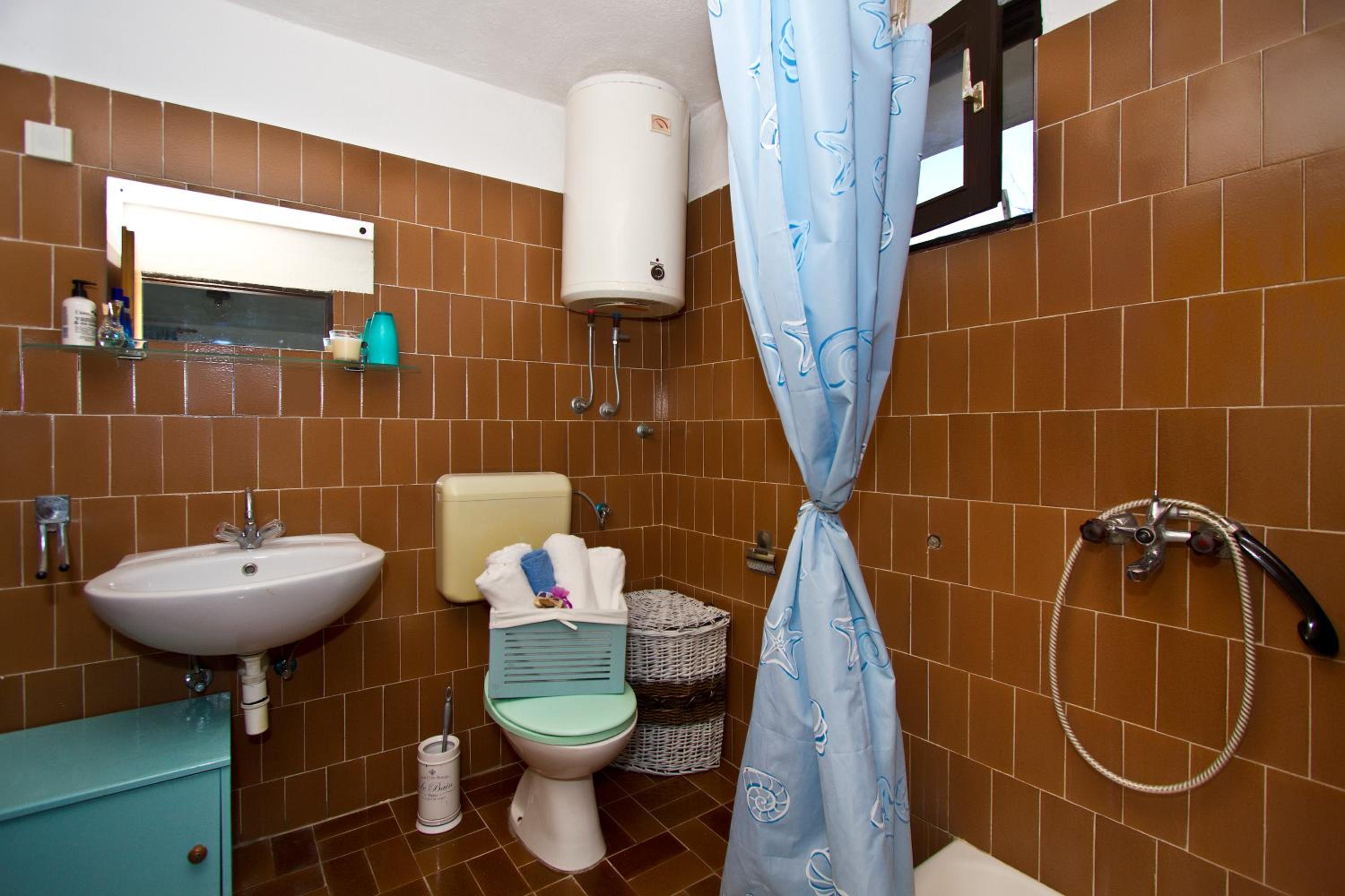 Standard Double Room photo 3