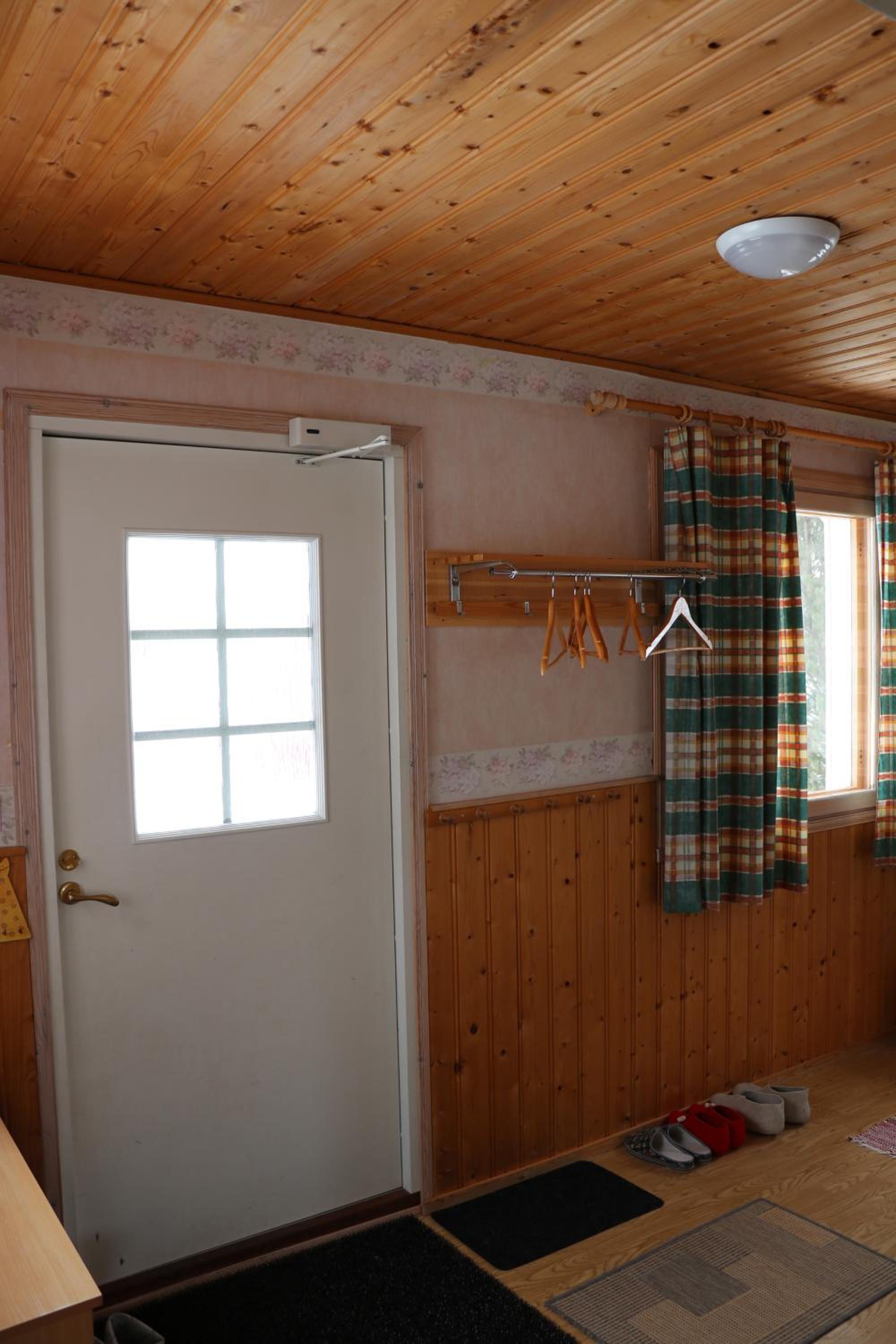 One-Bedroom House photo 1