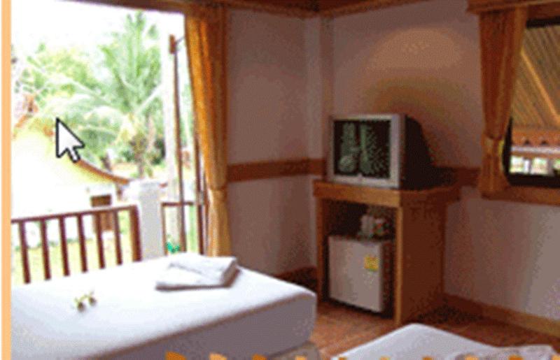 Standard Twin Room (2 Adults And 2 Children) photo 1