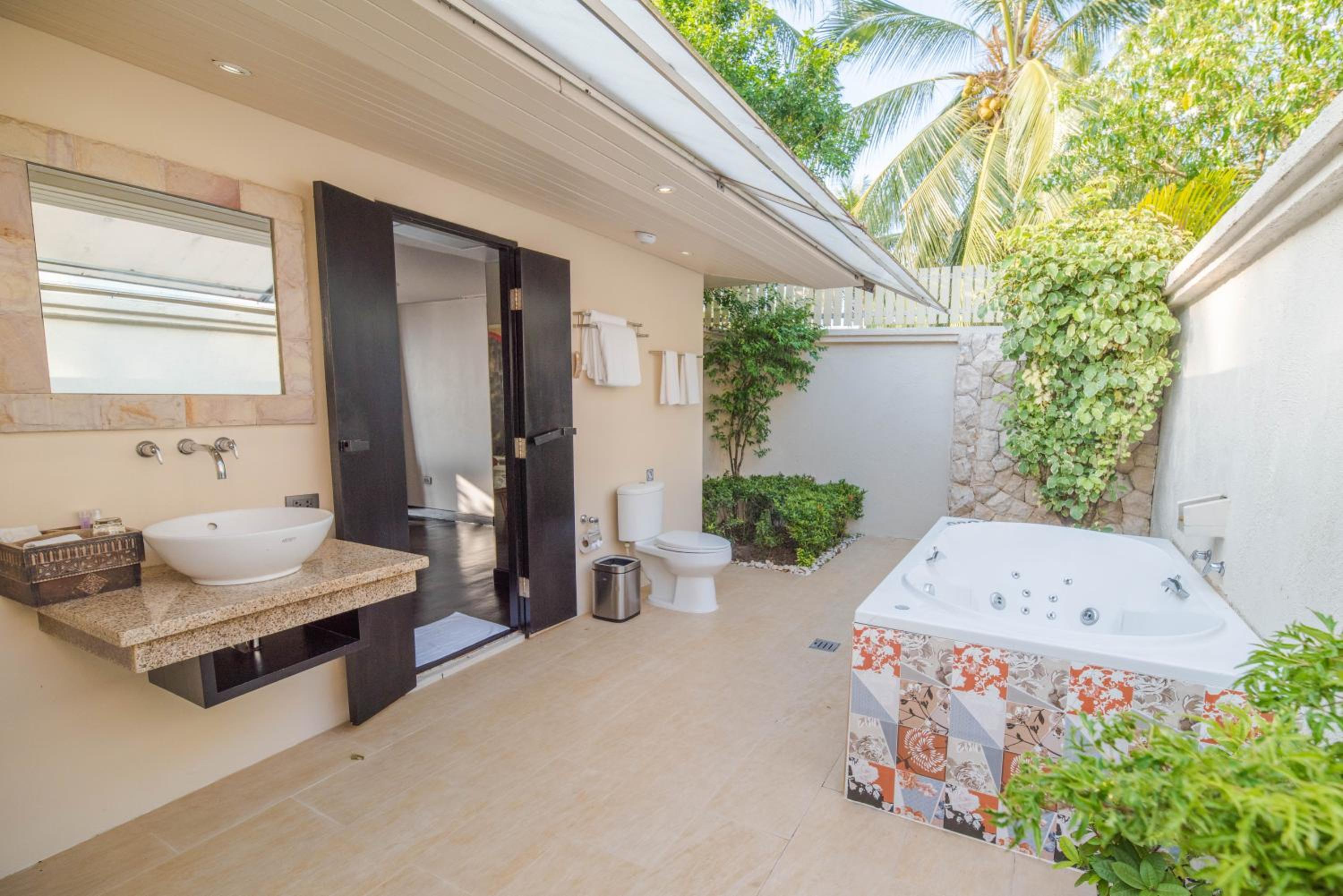 Beach Front Villa with Private Pool photo 2