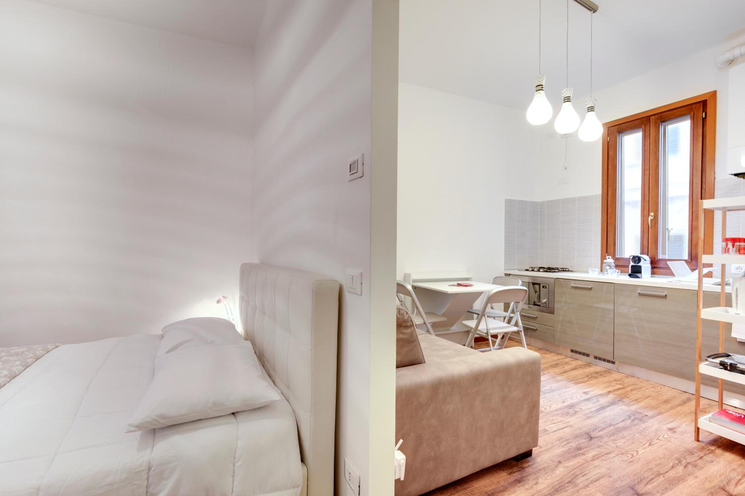Standard Apartment photo 2