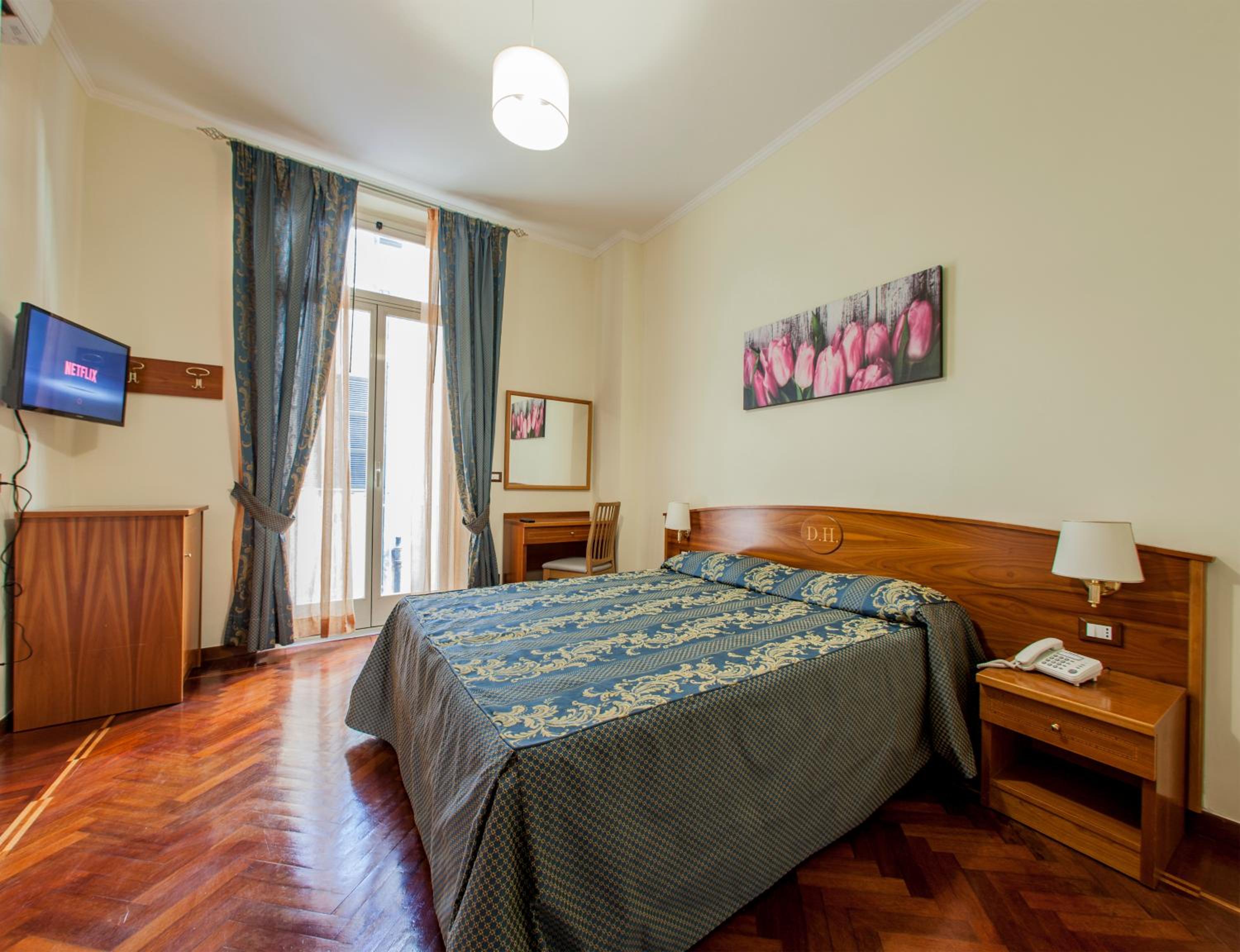 Double or Twin Room photo 1