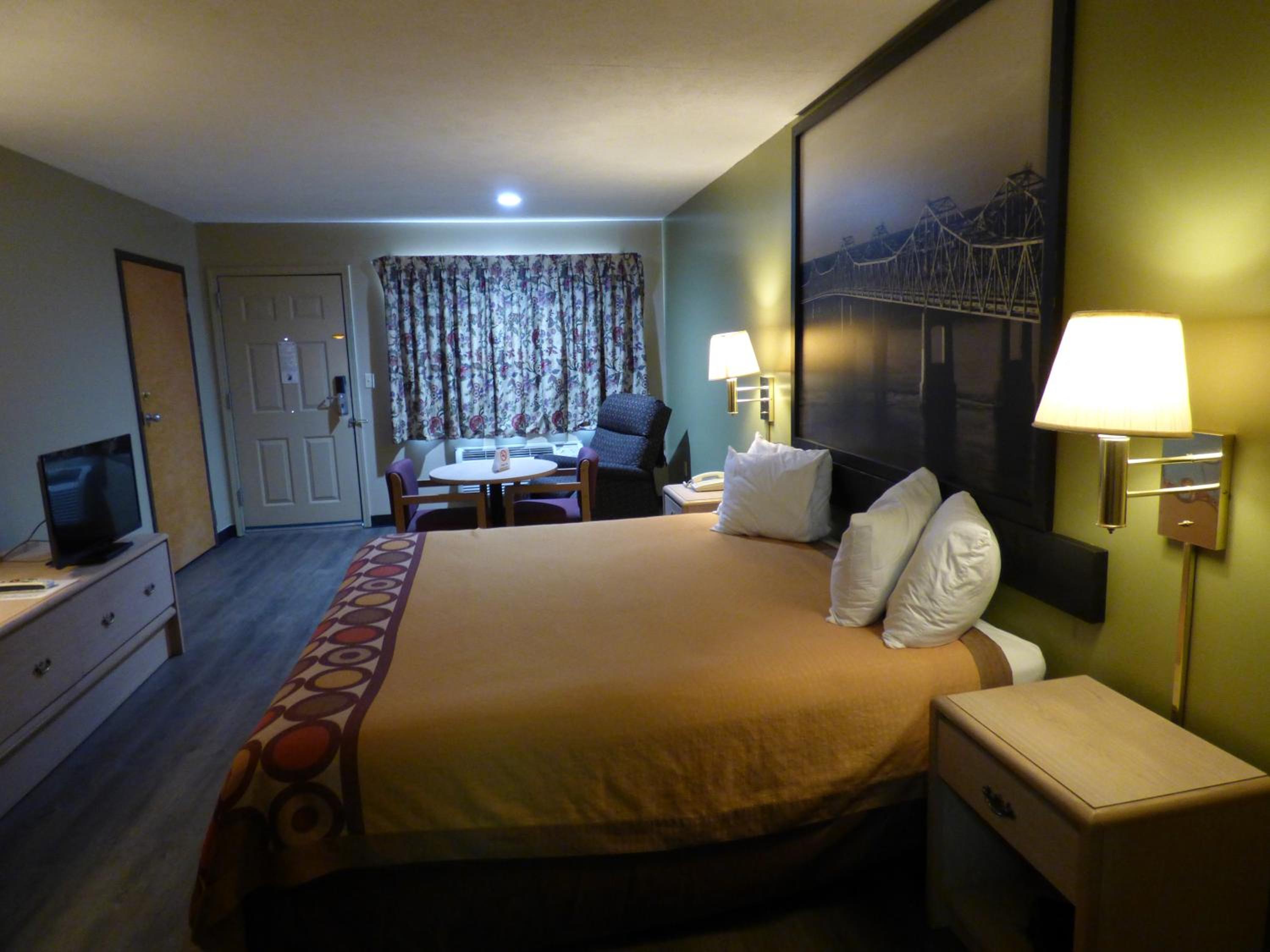 King Room - Mobility Access/Smoking - Photo 2