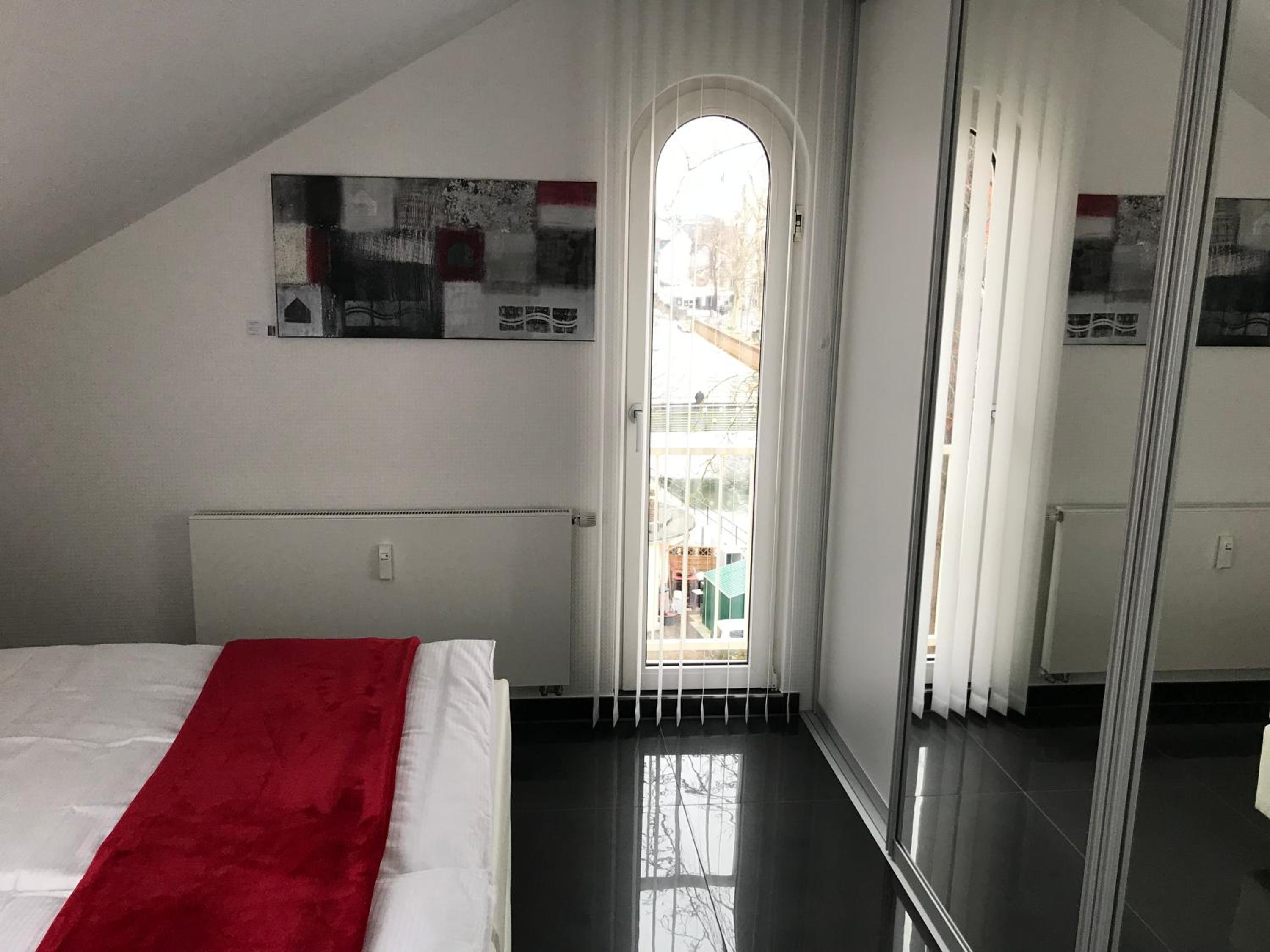 Apartment photo 3