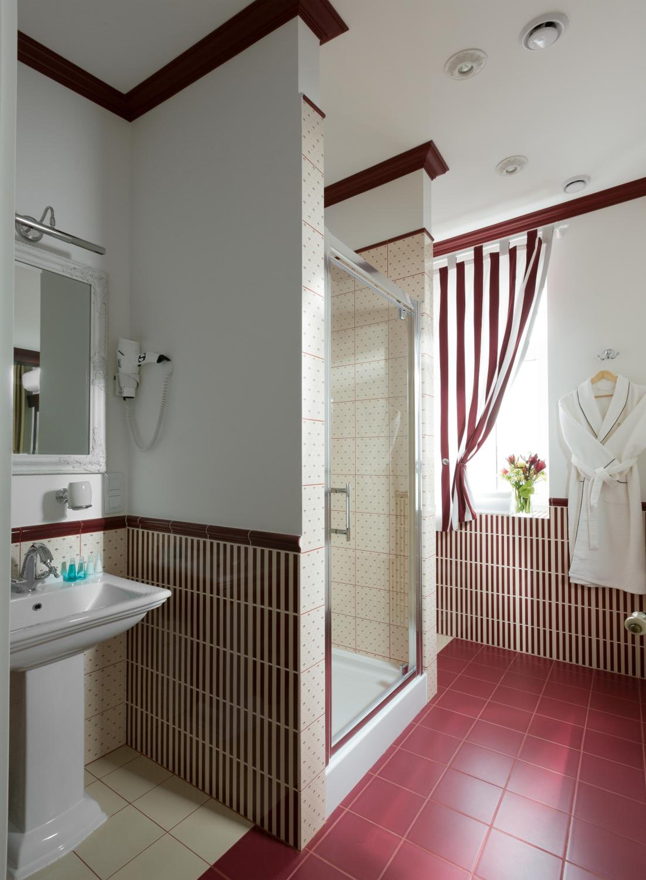 Superior Double or Twin Room photo 3