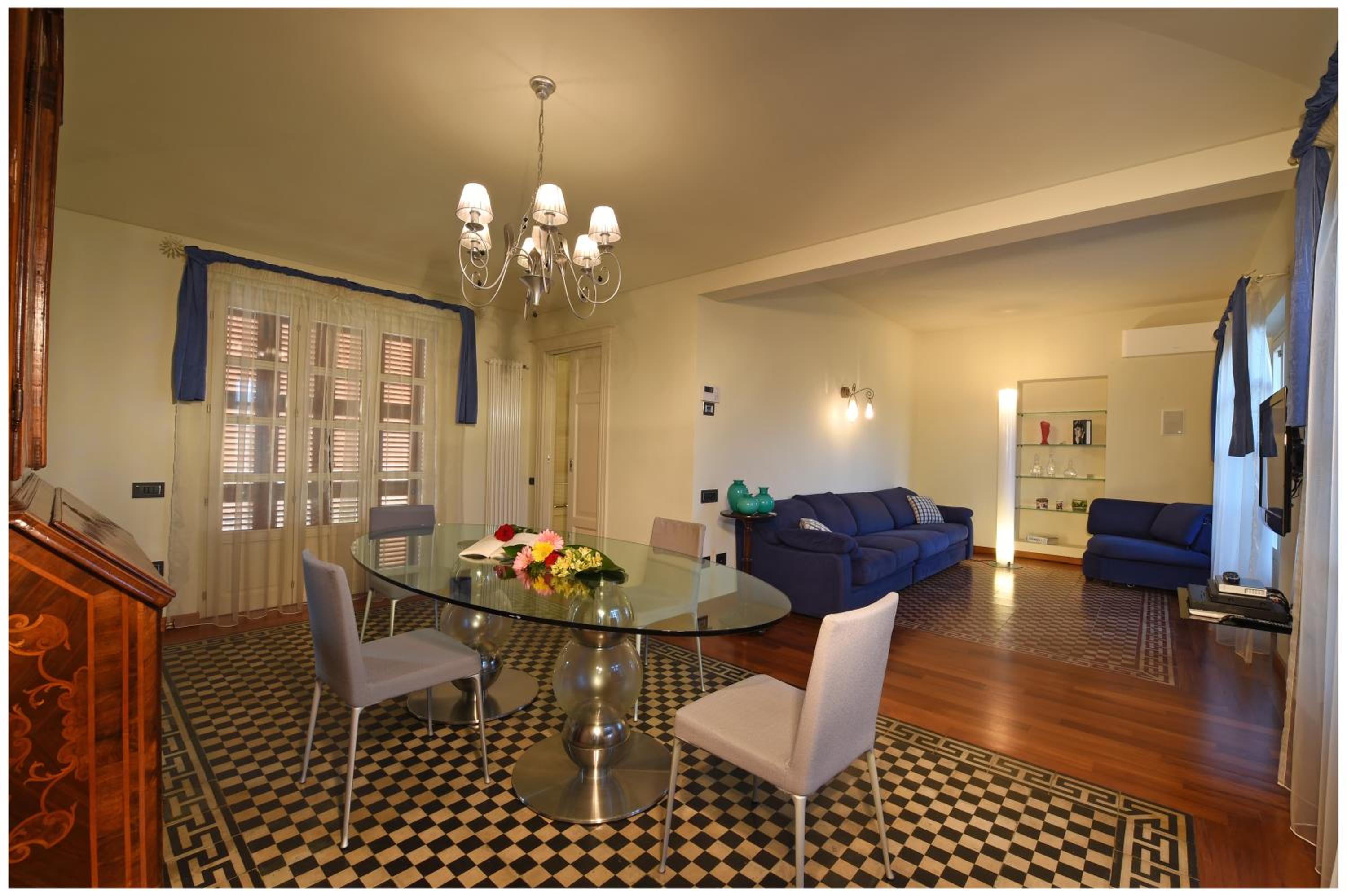 Penthouse Apartment