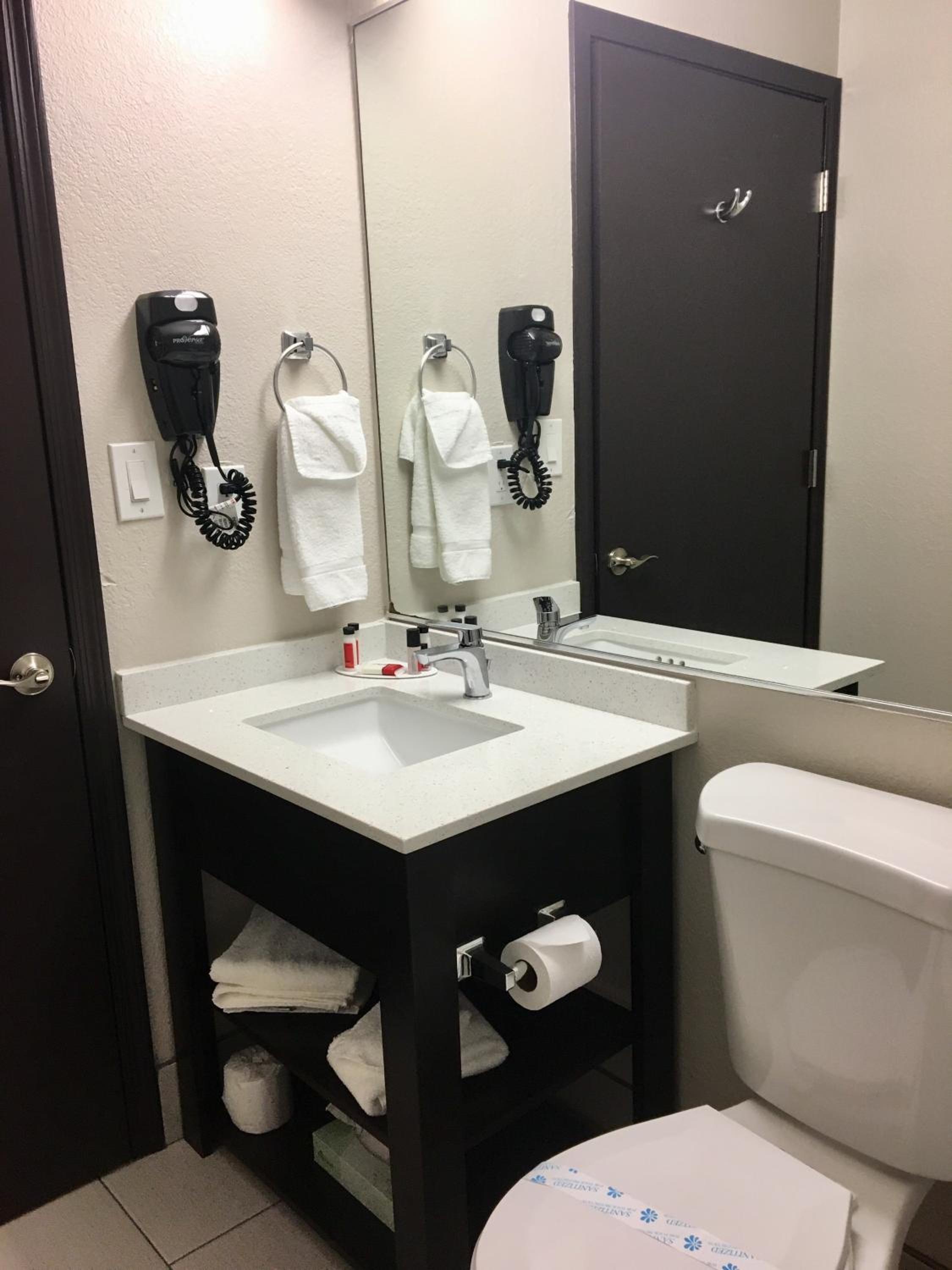 King Room - Mobility Access/Non-Smoking - Photo 5