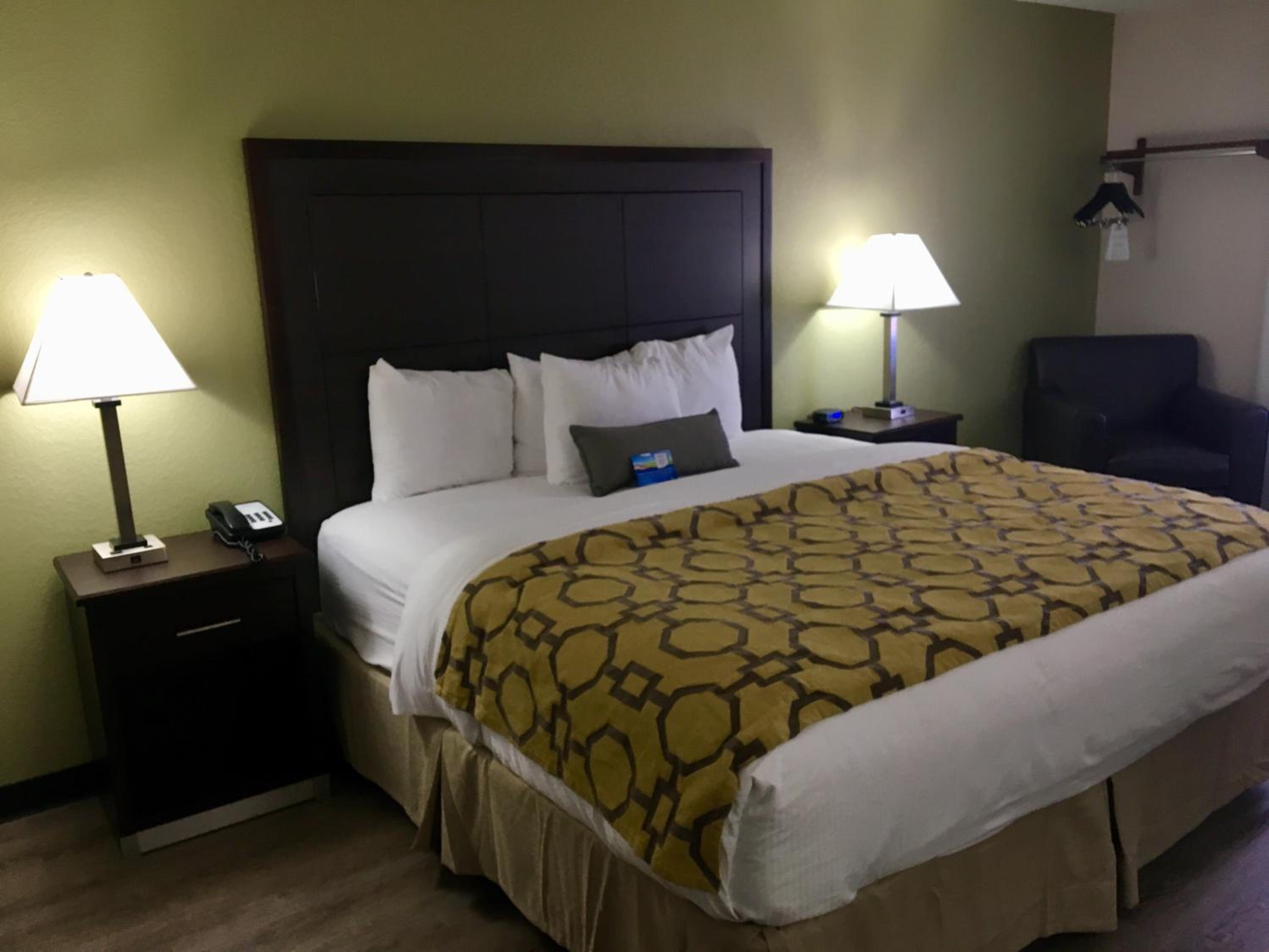 King Room - Mobility Access/Non-Smoking - Photo 7