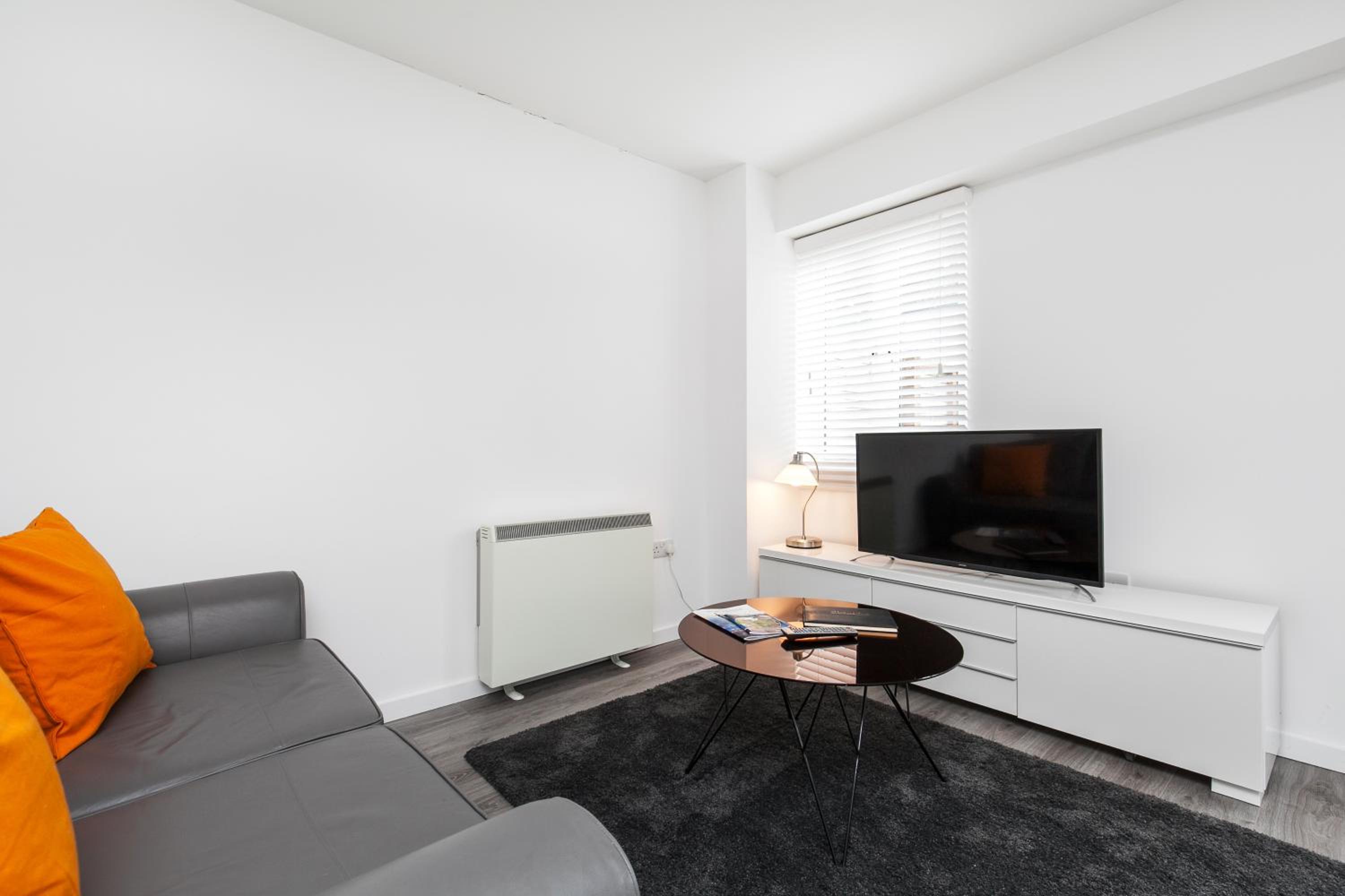 One-Bedroom House photo 2