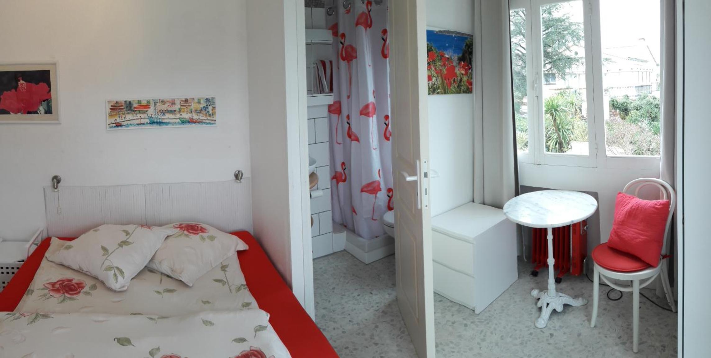 Double Room with Balcony and Sea View