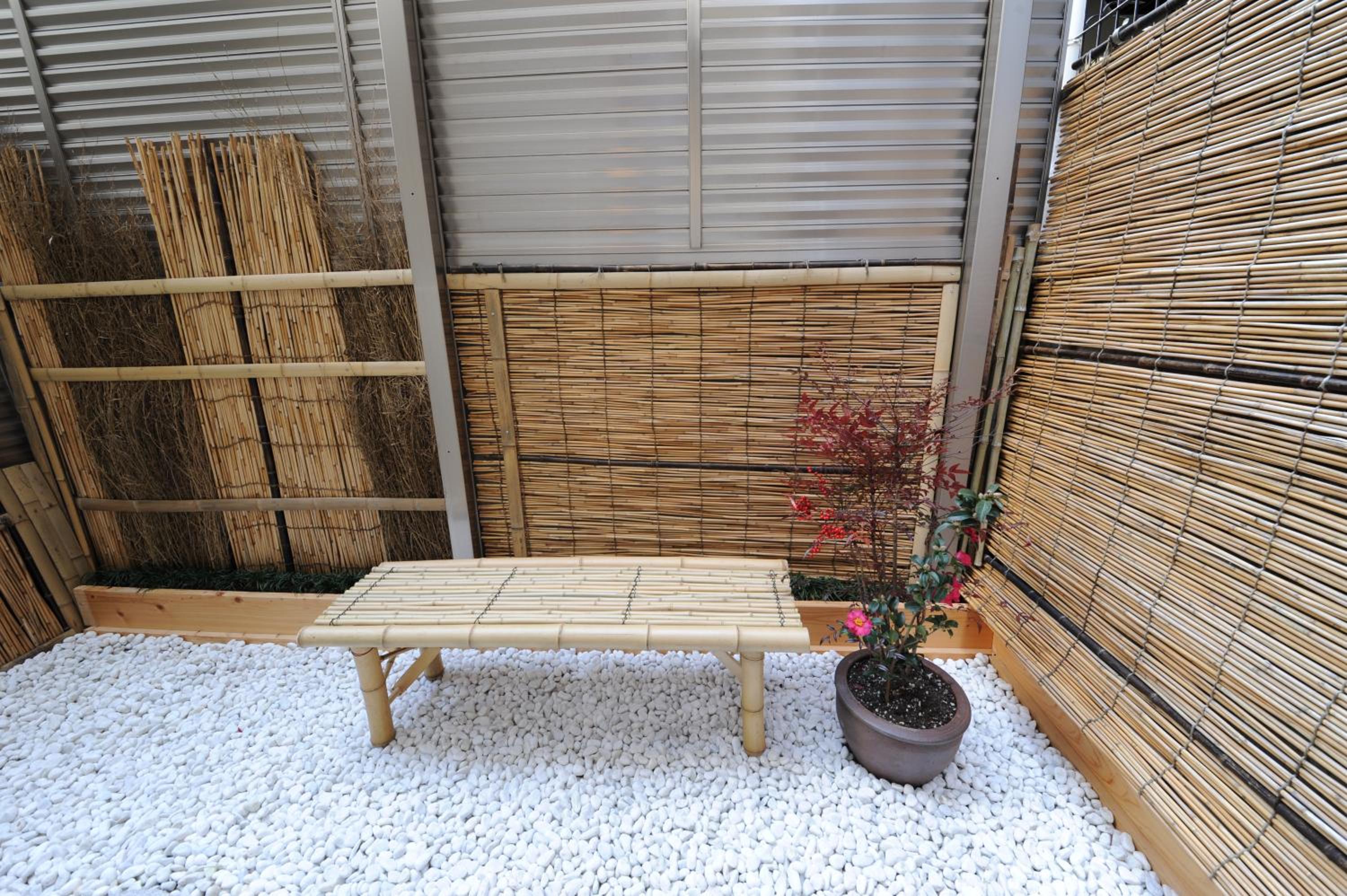 Twin Room - Photo 2