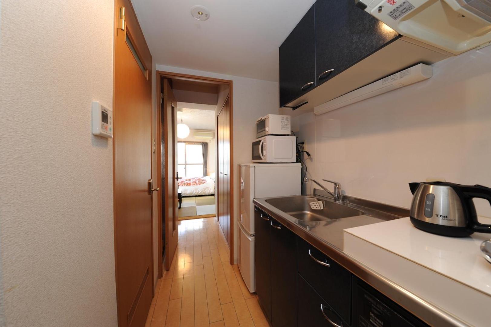 Standard Twin Room - Photo 6
