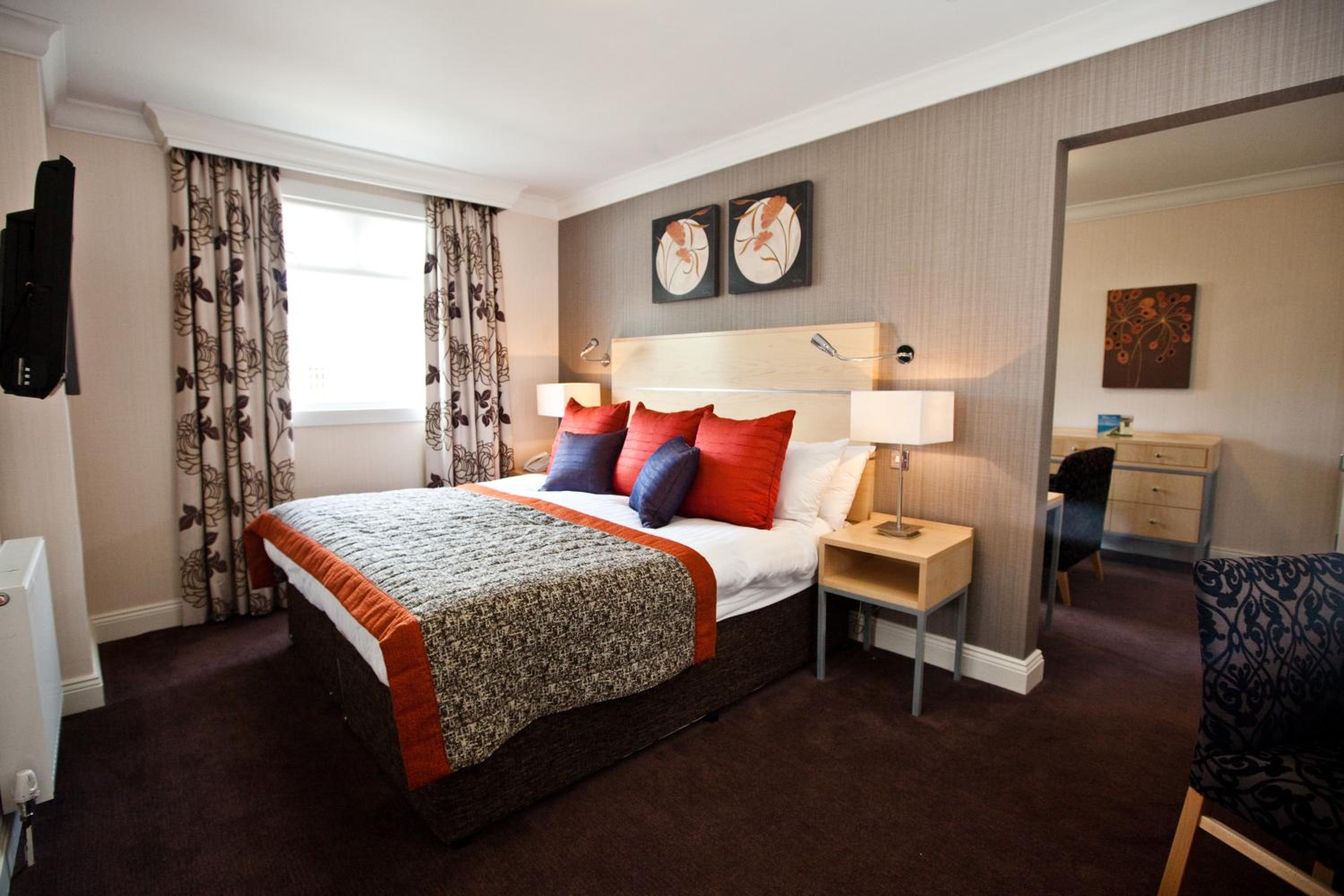 Suite - Photo 4