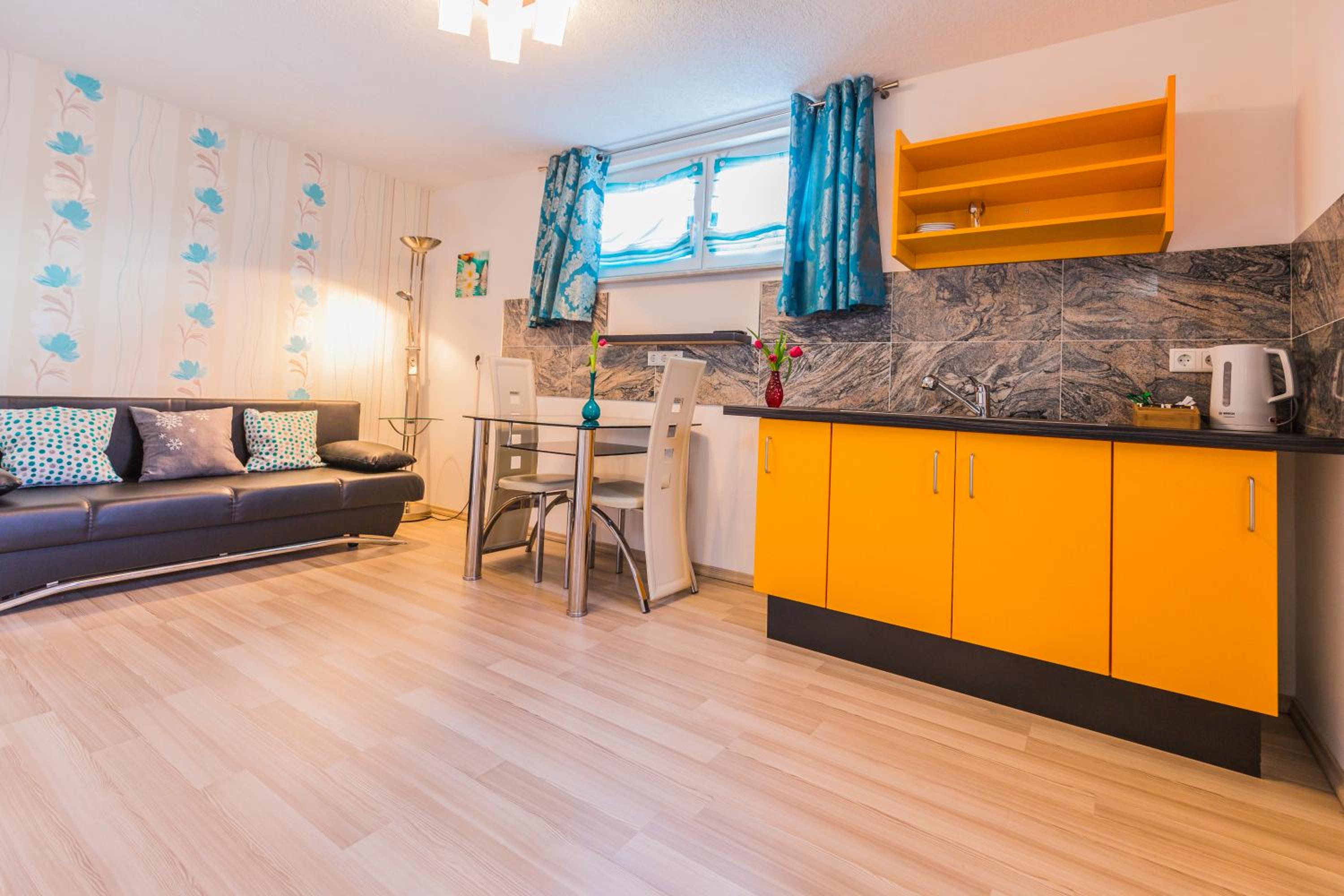 Apartment - Photo 19