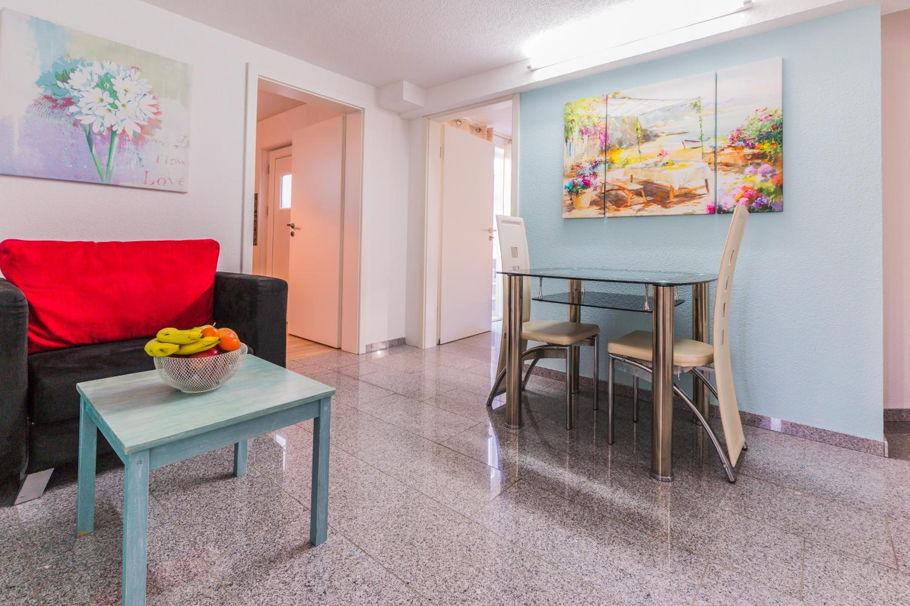 Apartment - Photo 17