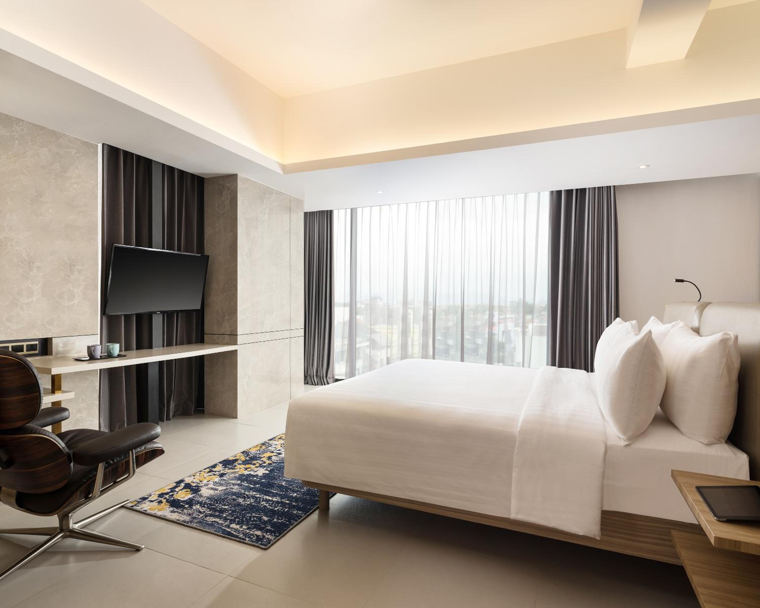Executive Queen Suite photo 1