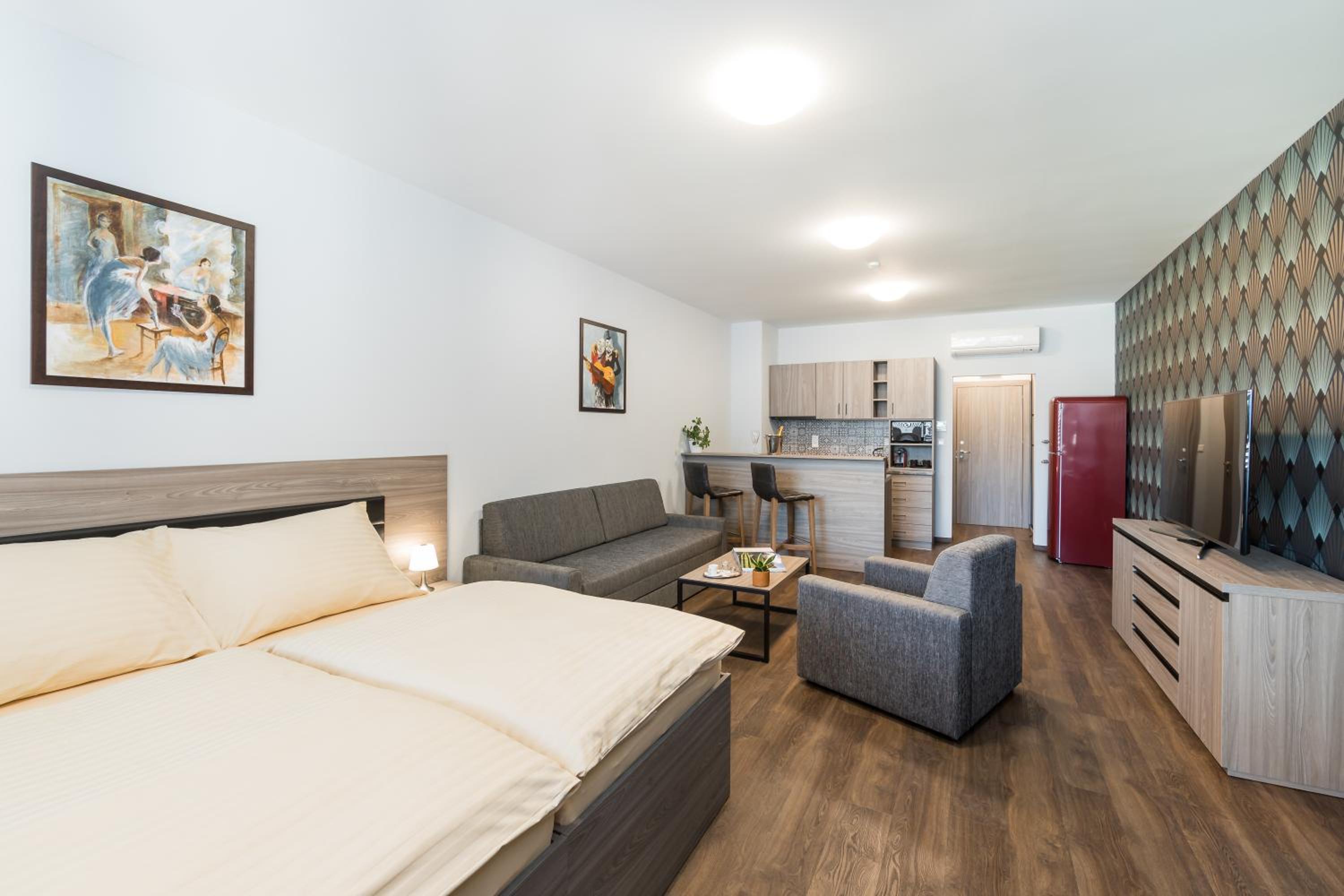 Superior Apartment - Photo 2