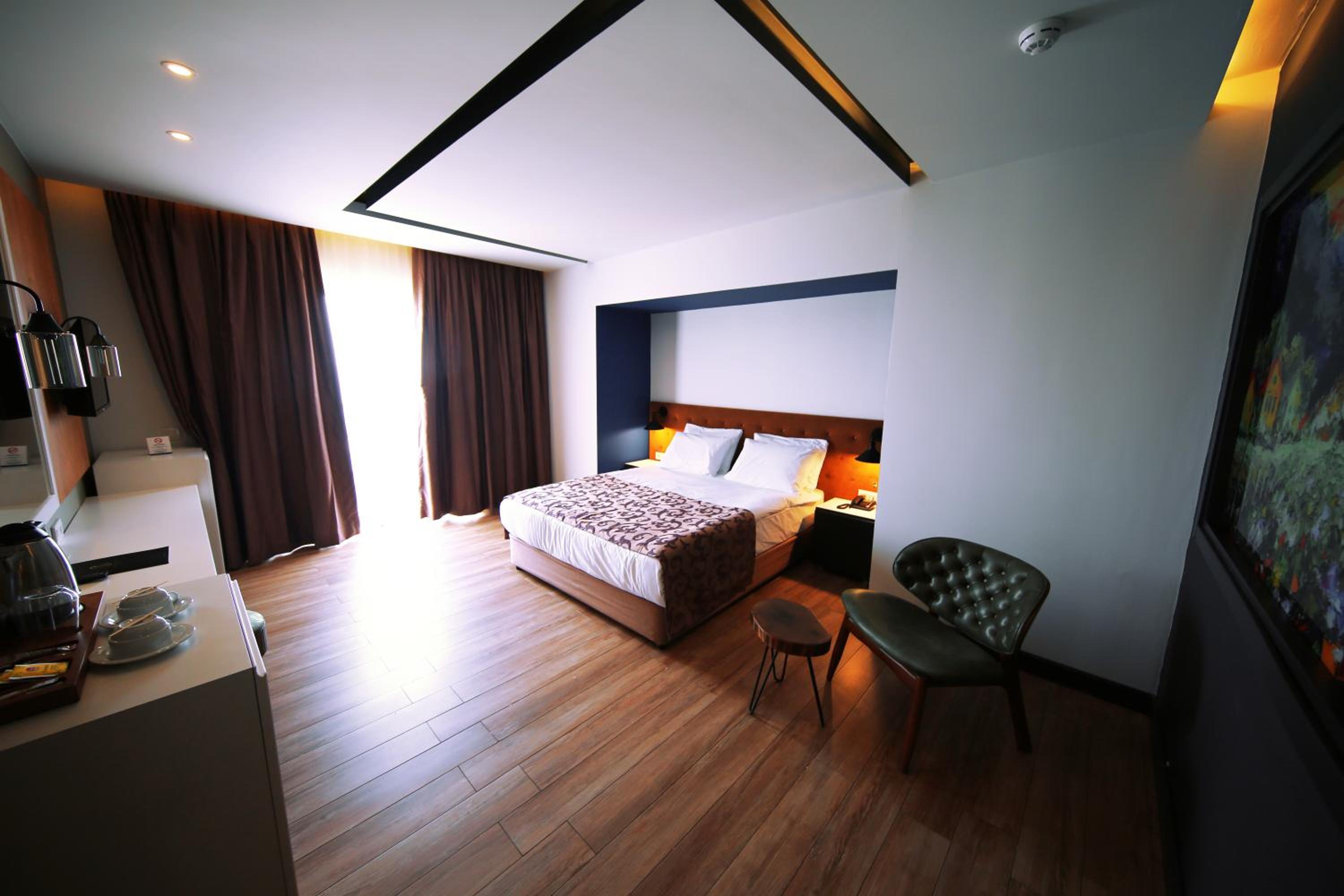 Standard Double Room - Photo 1