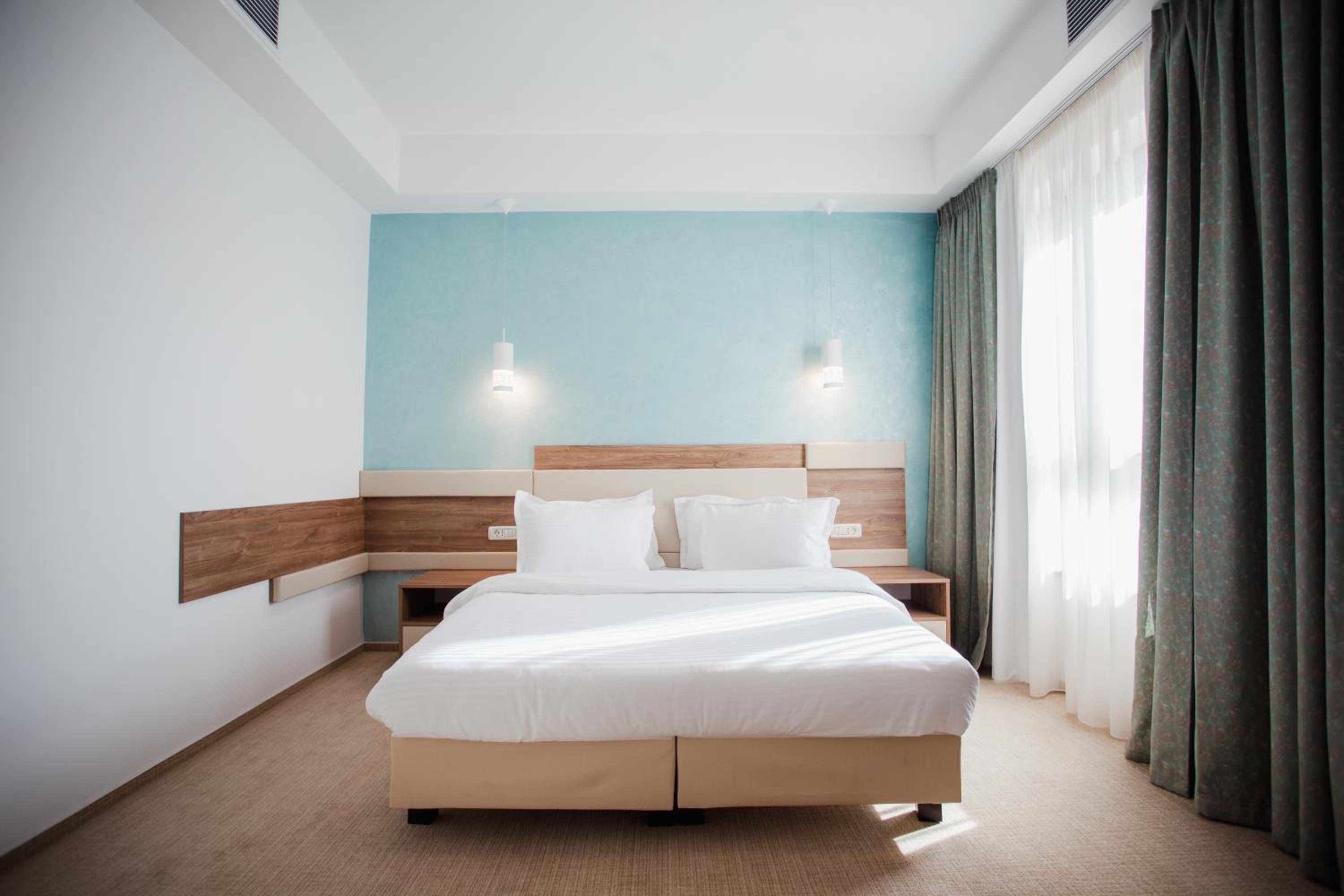 Queen Room - Photo 4