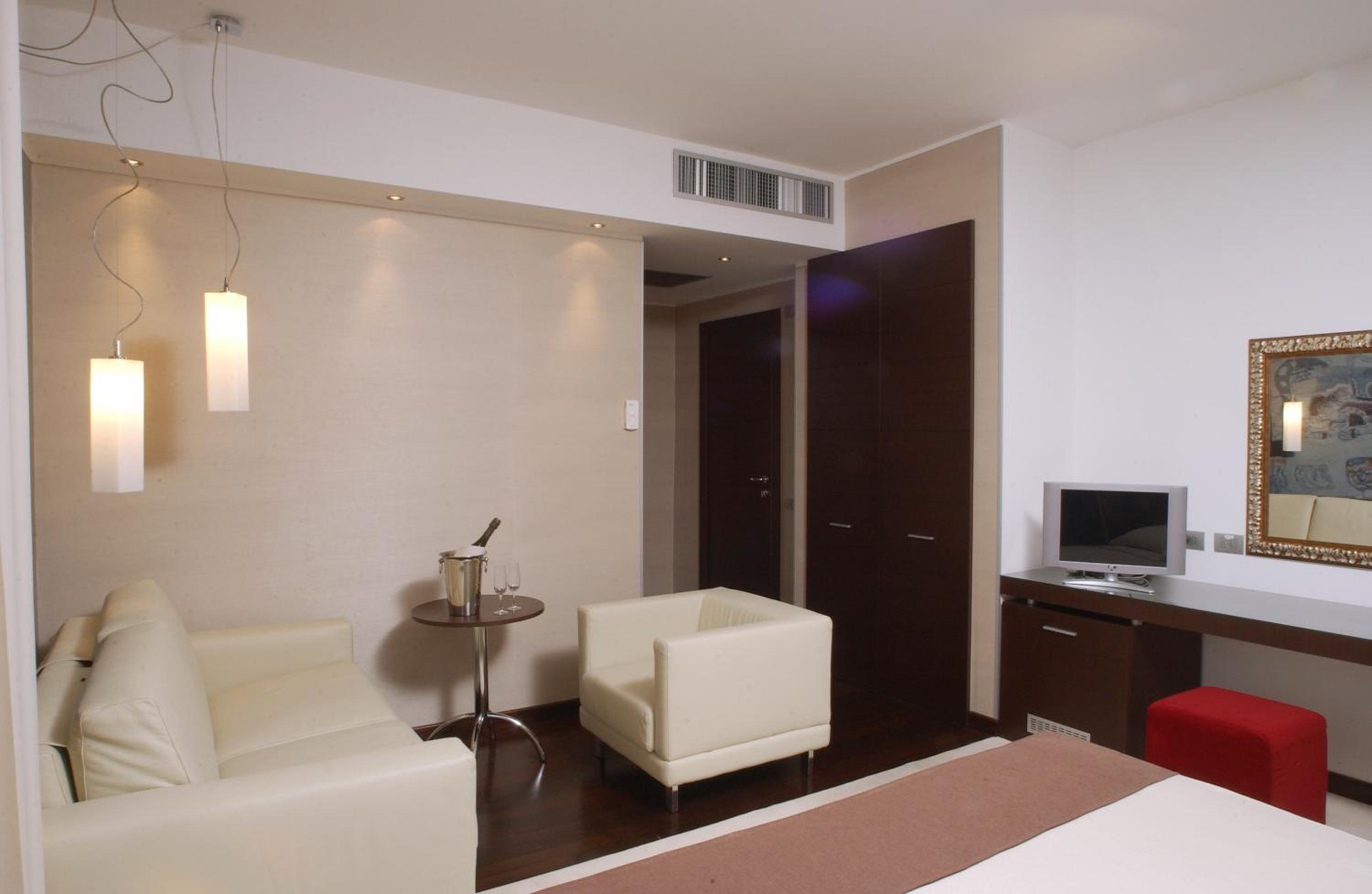 Junior Suite - Photo 3