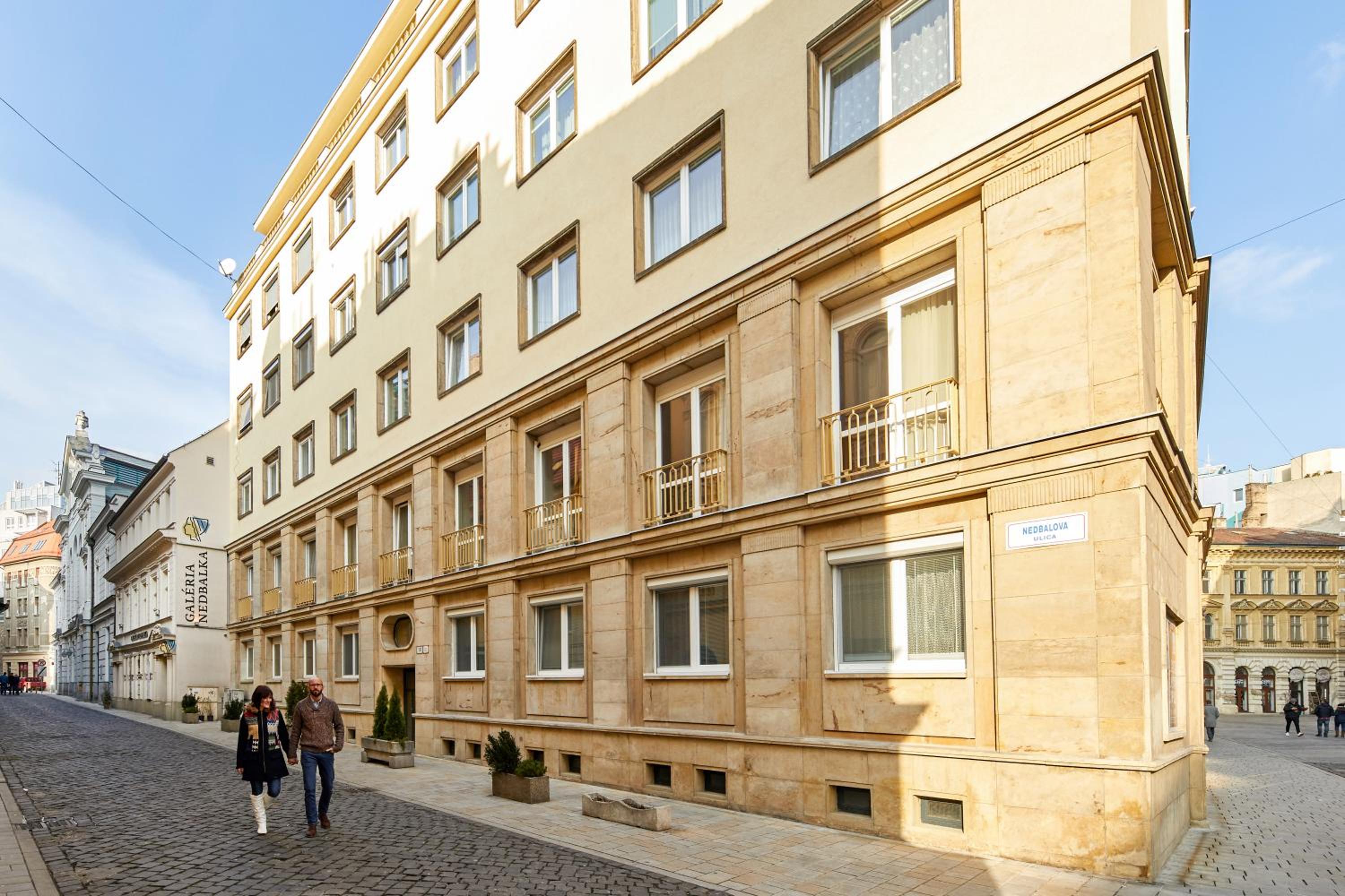 Apartment - Photo 28