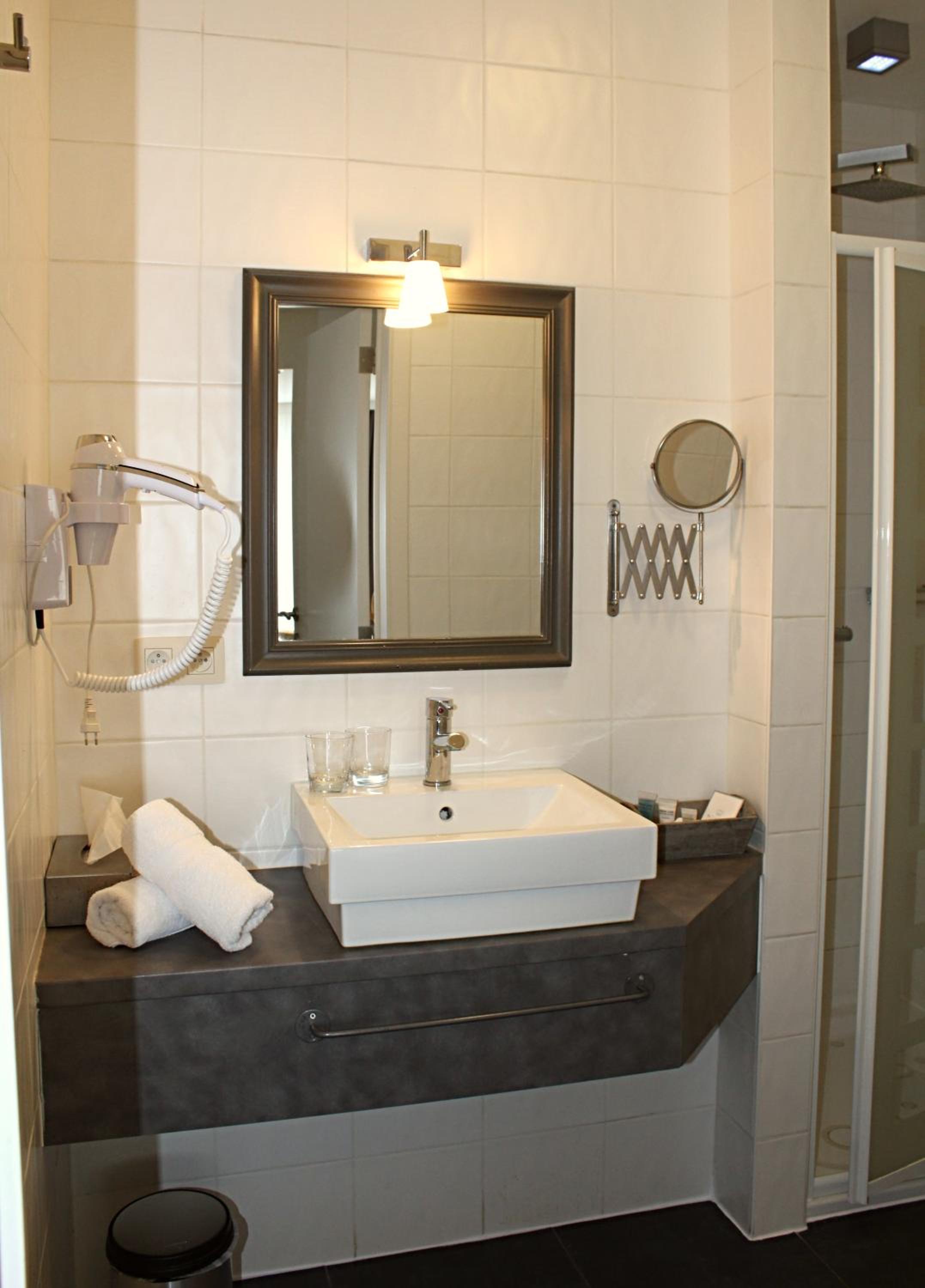 Deluxe Double Room with Terrace photo 2