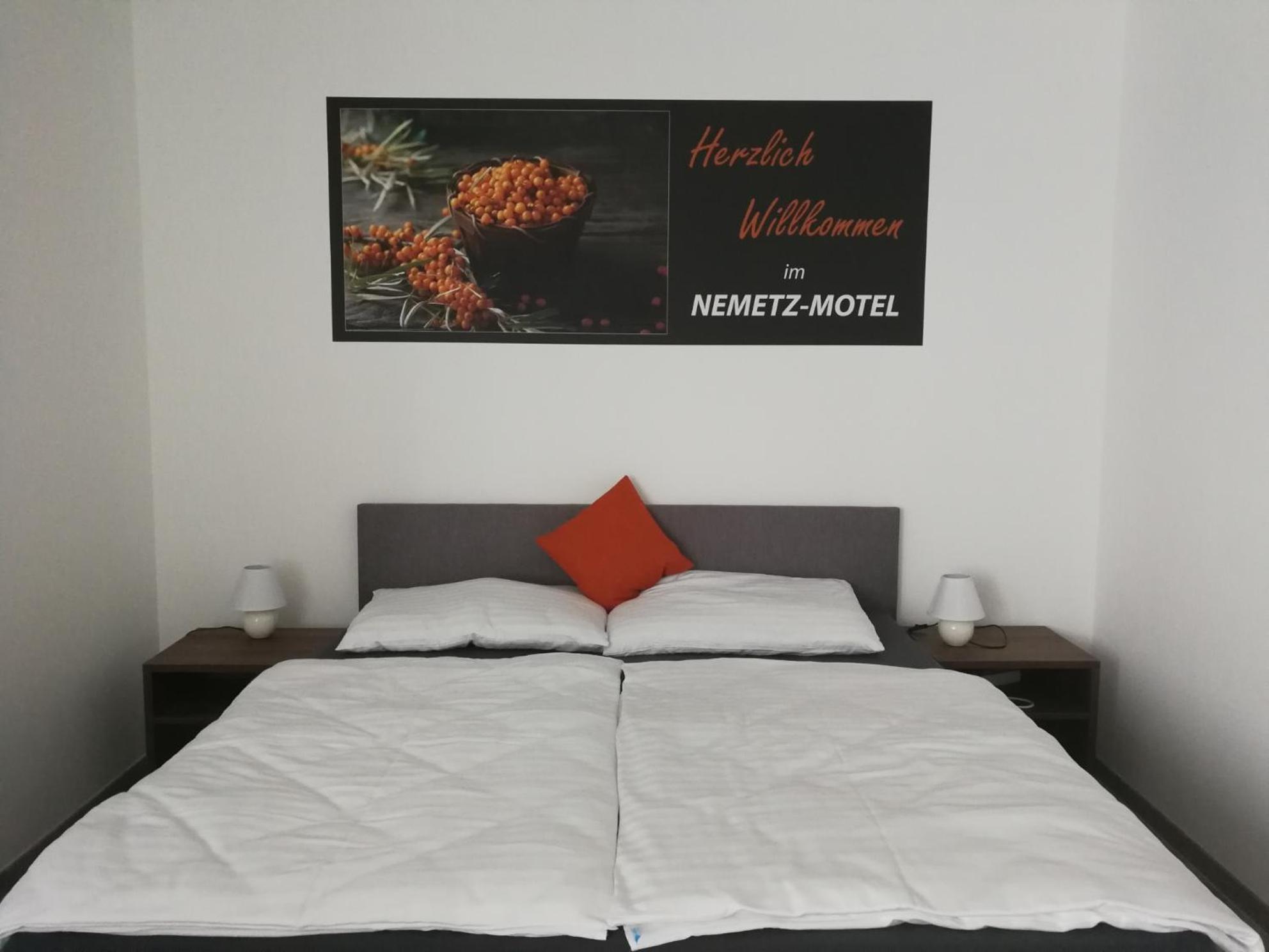 Standard Double Room photo 3