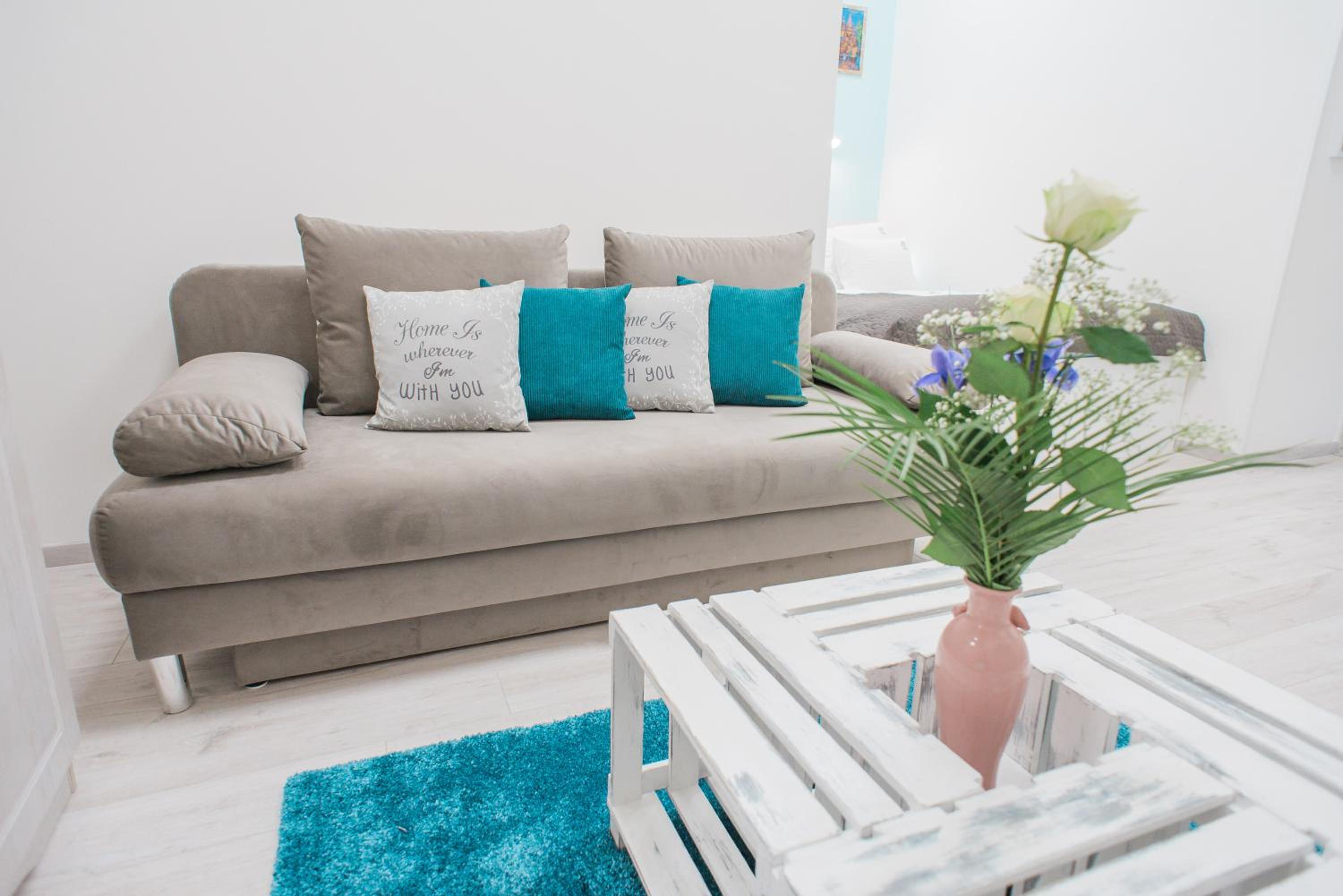 Apartment - Photo 22