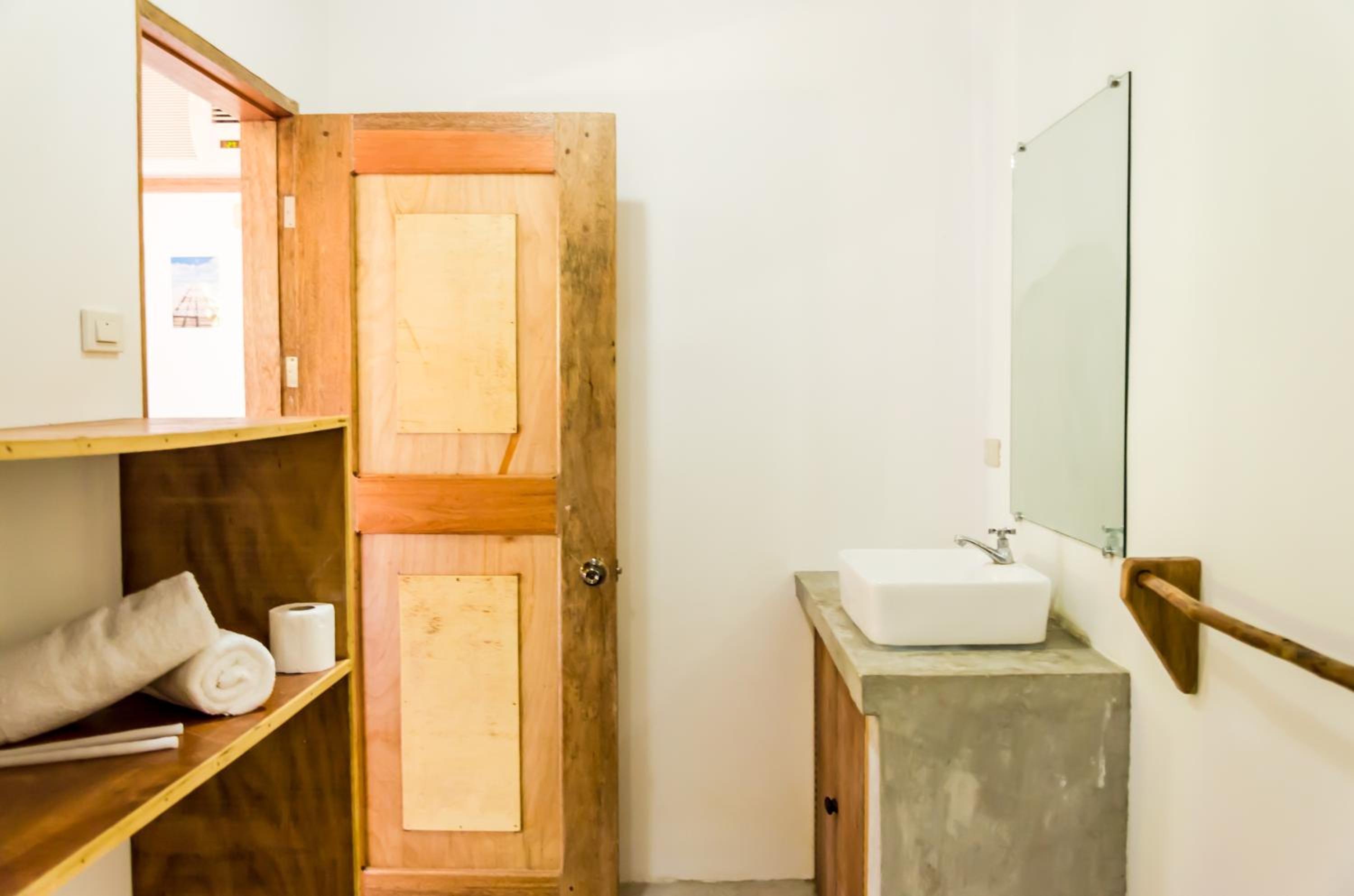 Bungalow - Photo 19