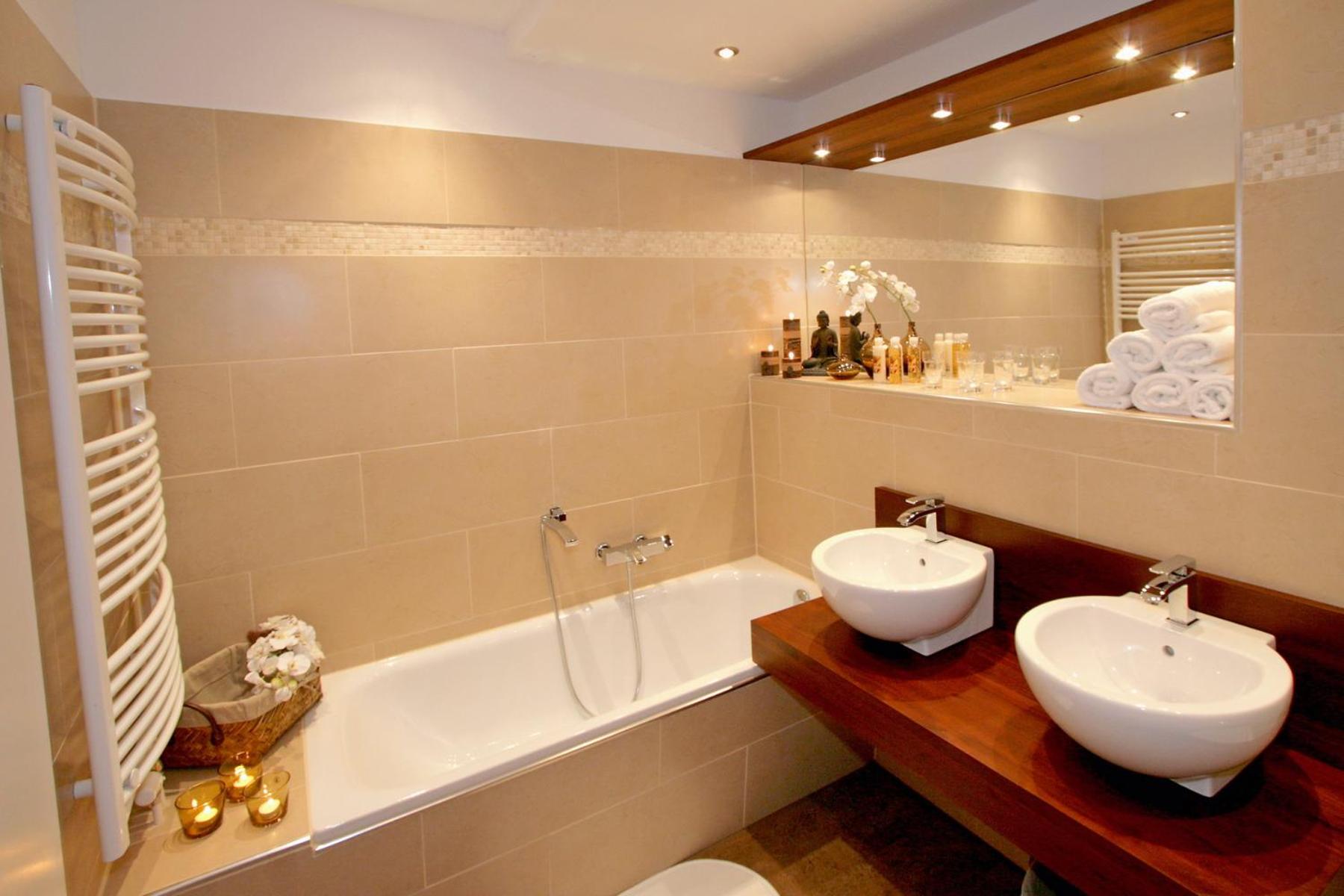 Suite with Sauna - Photo 1