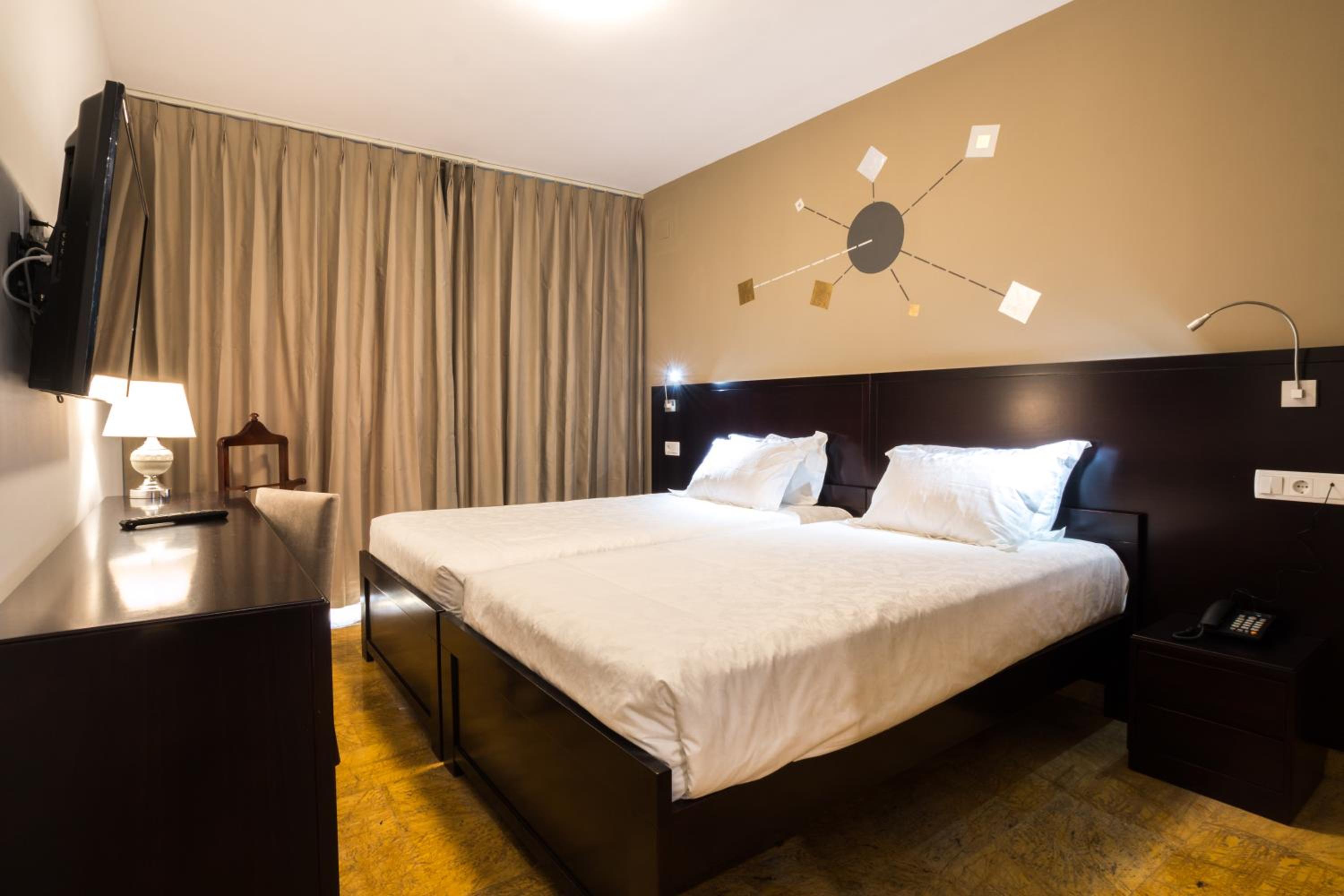 Habitación Doble Estándar o con Dos Camas Individuales.