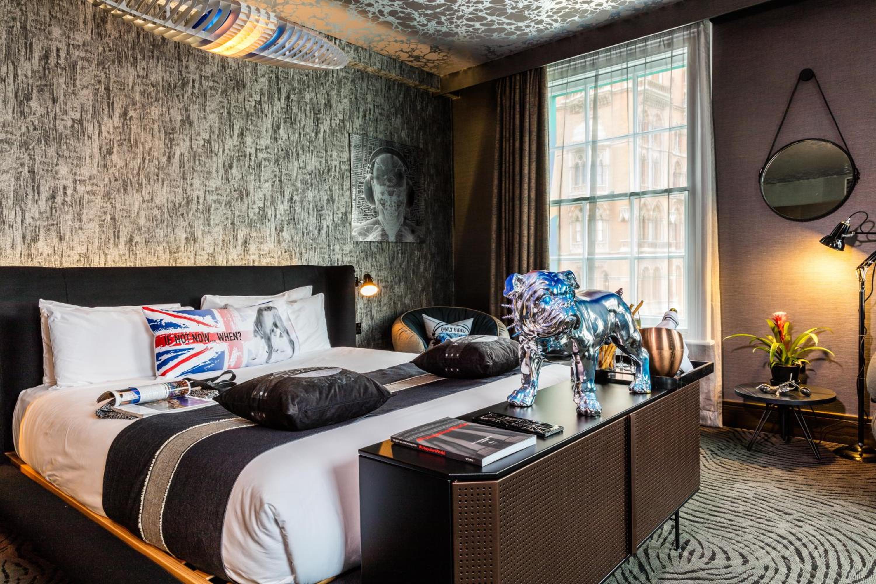 Diesel Corner Suites thumbnail 5