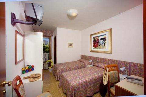 Economy Double or Twin Room