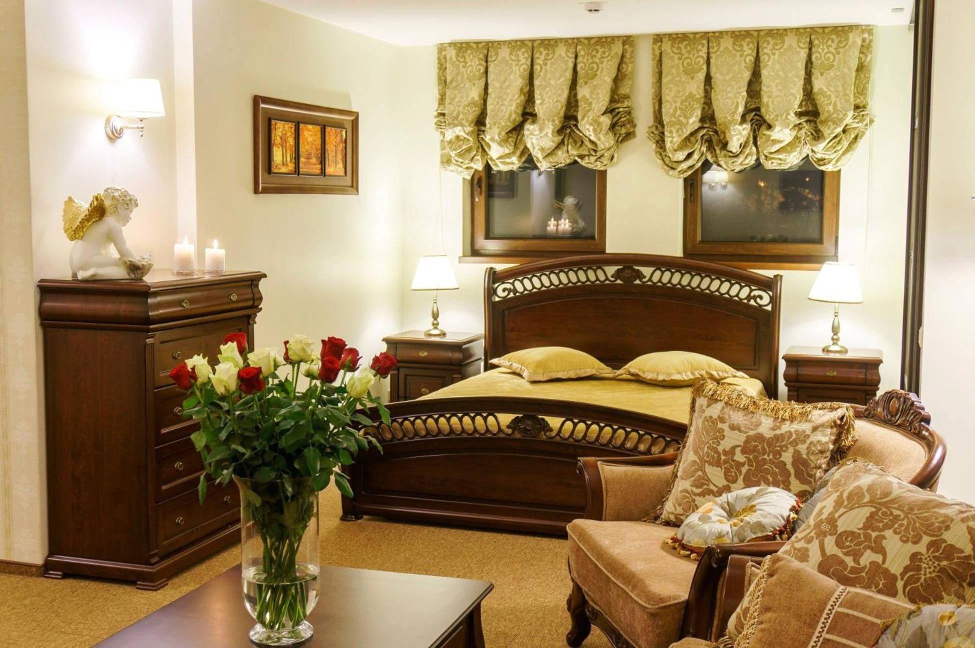 Junior Suite with Balcony - Photo 1