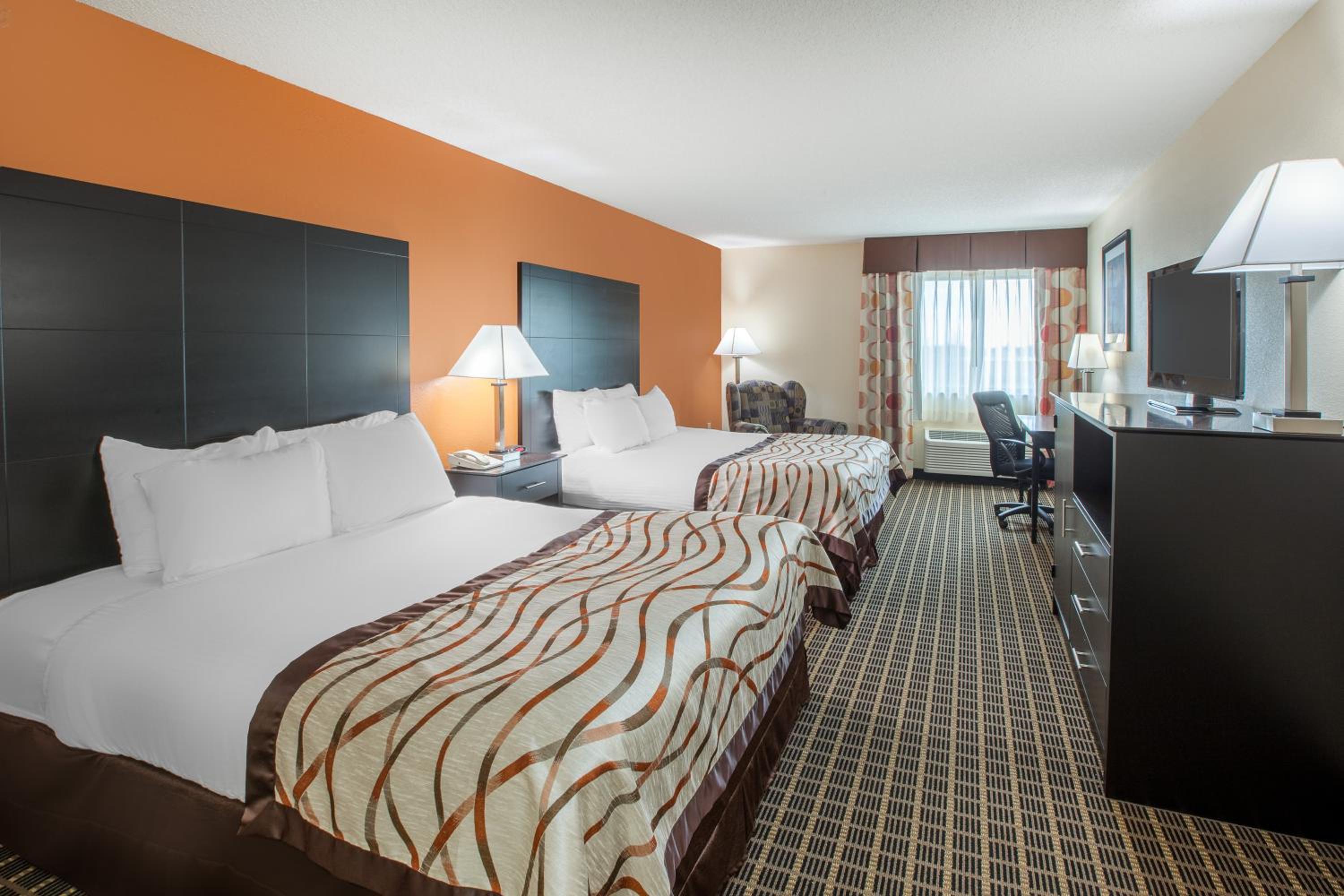Deluxe Queen Room - Non-Smoking - Photo 1