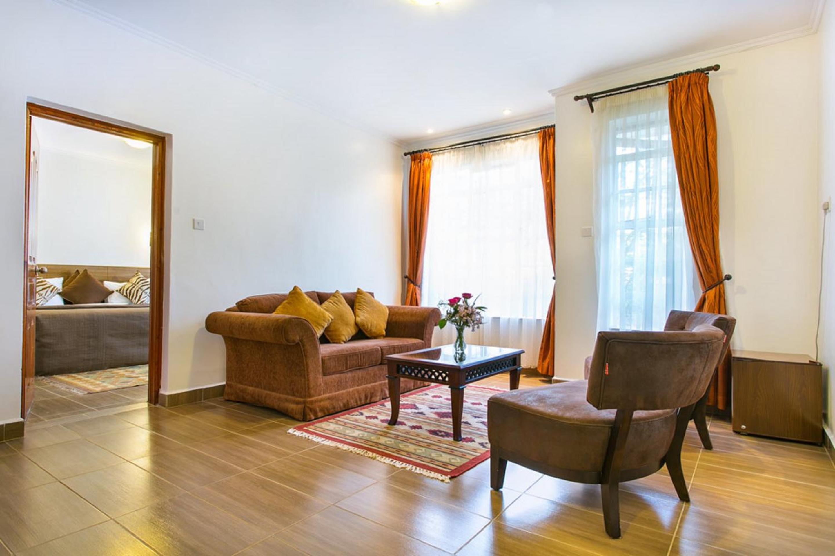 Superior Suite - Photo 3