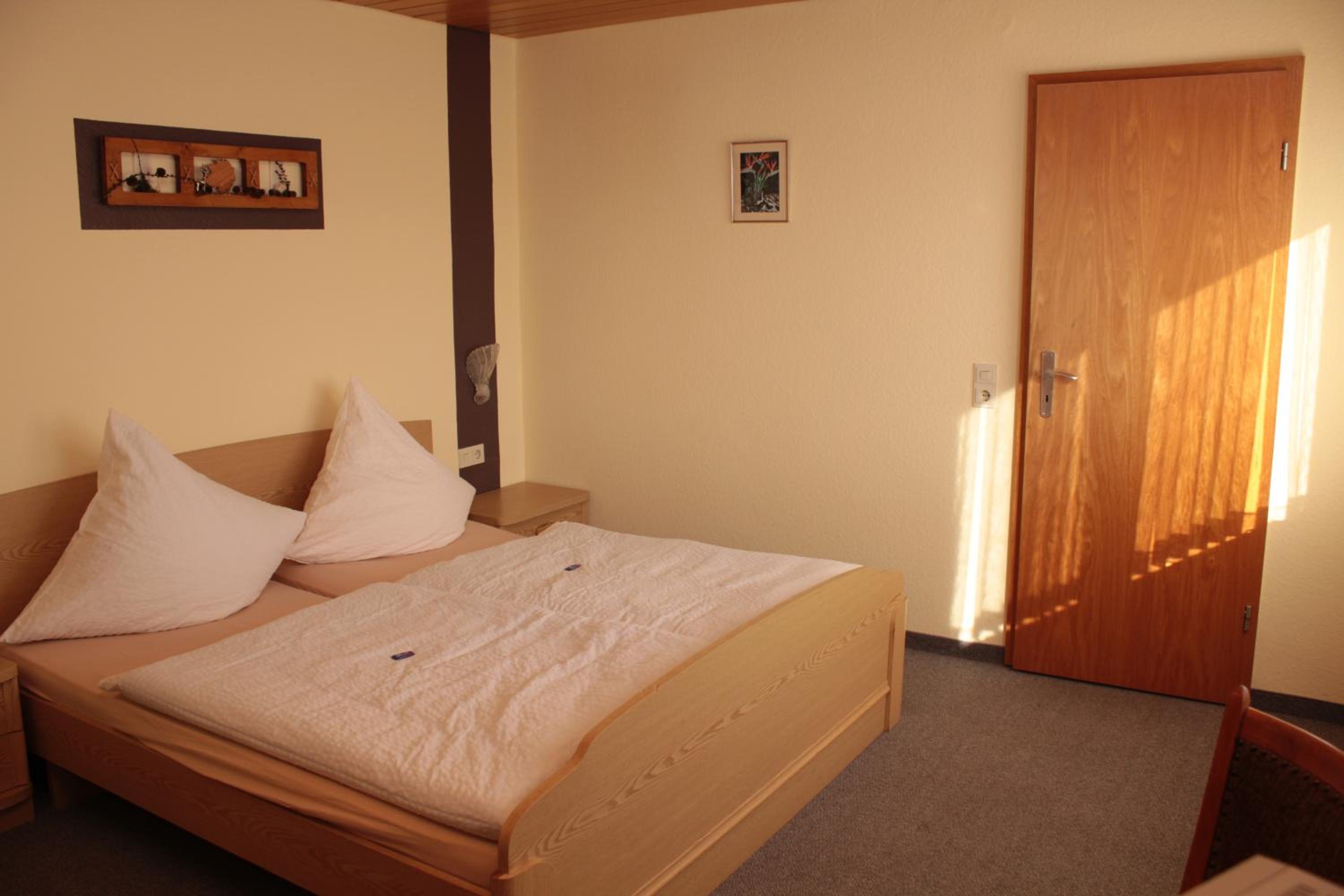Standard Double Room photo 2