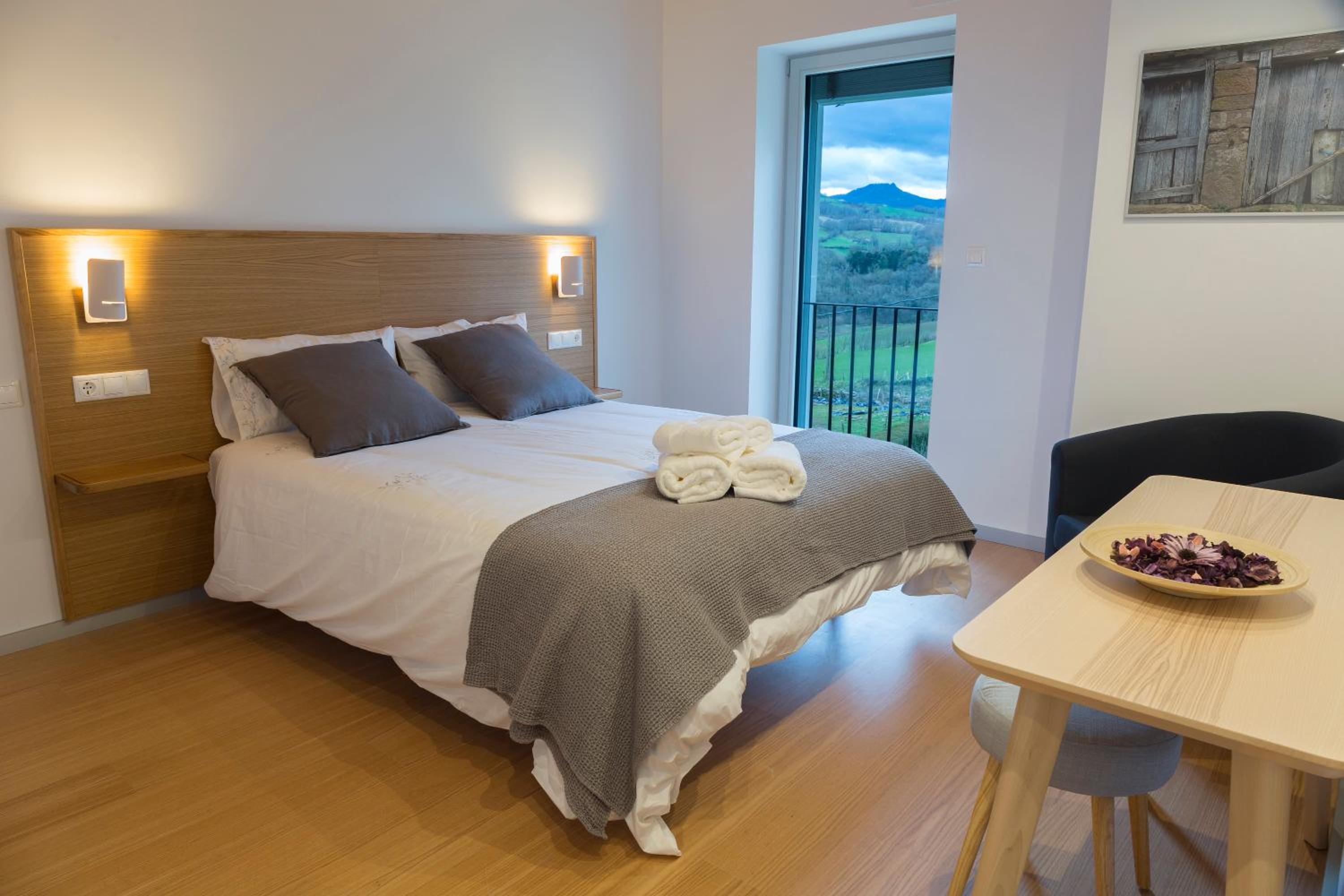 Apartamento con Balcón