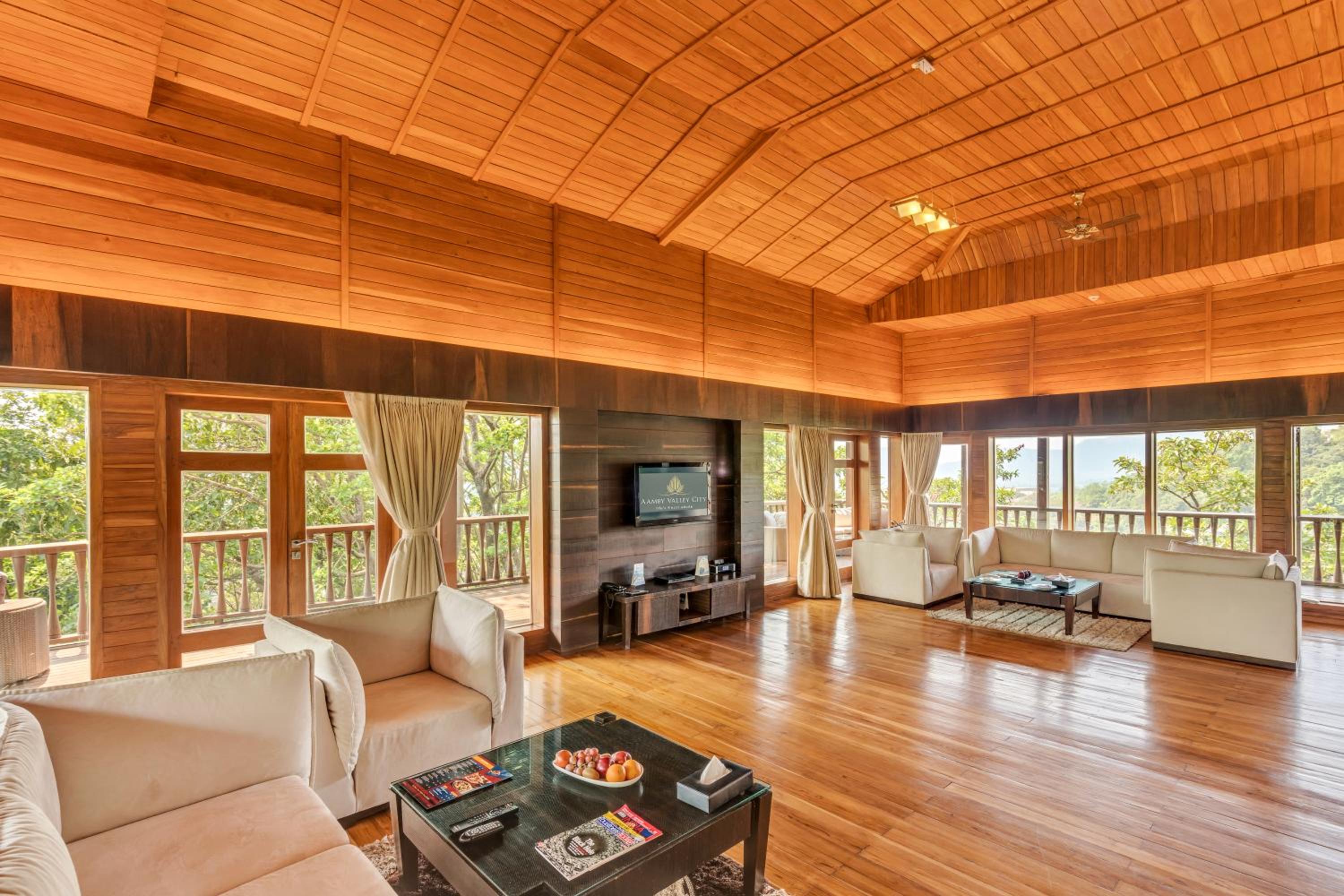 Deluxe suite to be named as Hermitage B